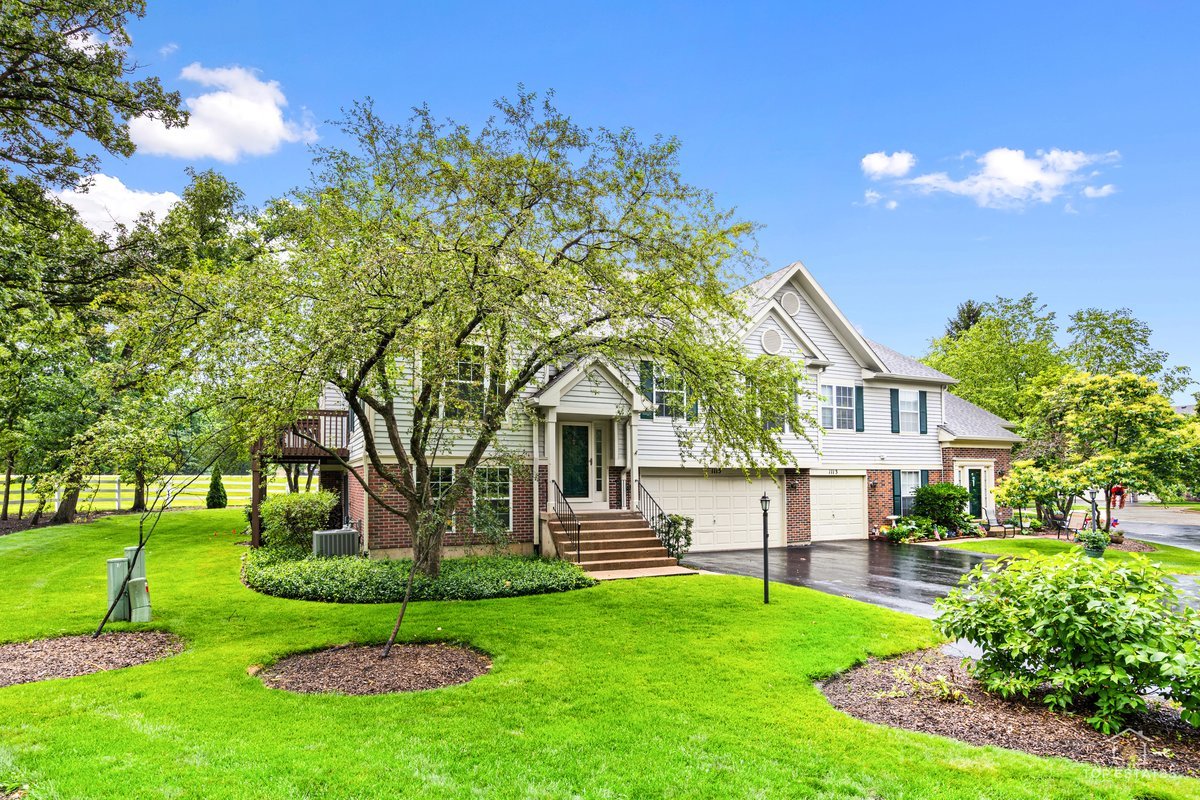 1115 Hunt Wyck Court Unit 1115, Elgin IL 60120