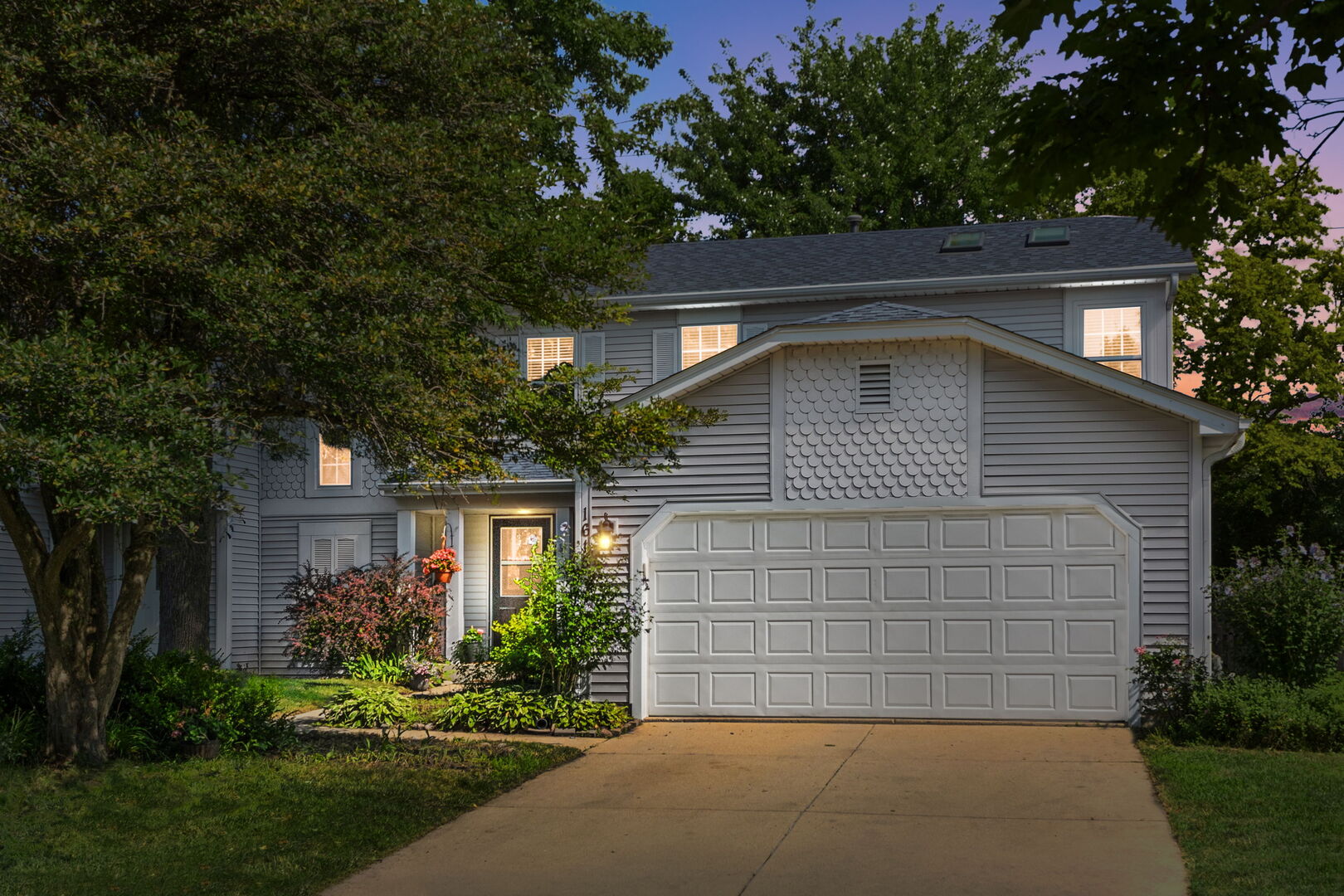 1615 Estate Circle, Naperville IL 60565