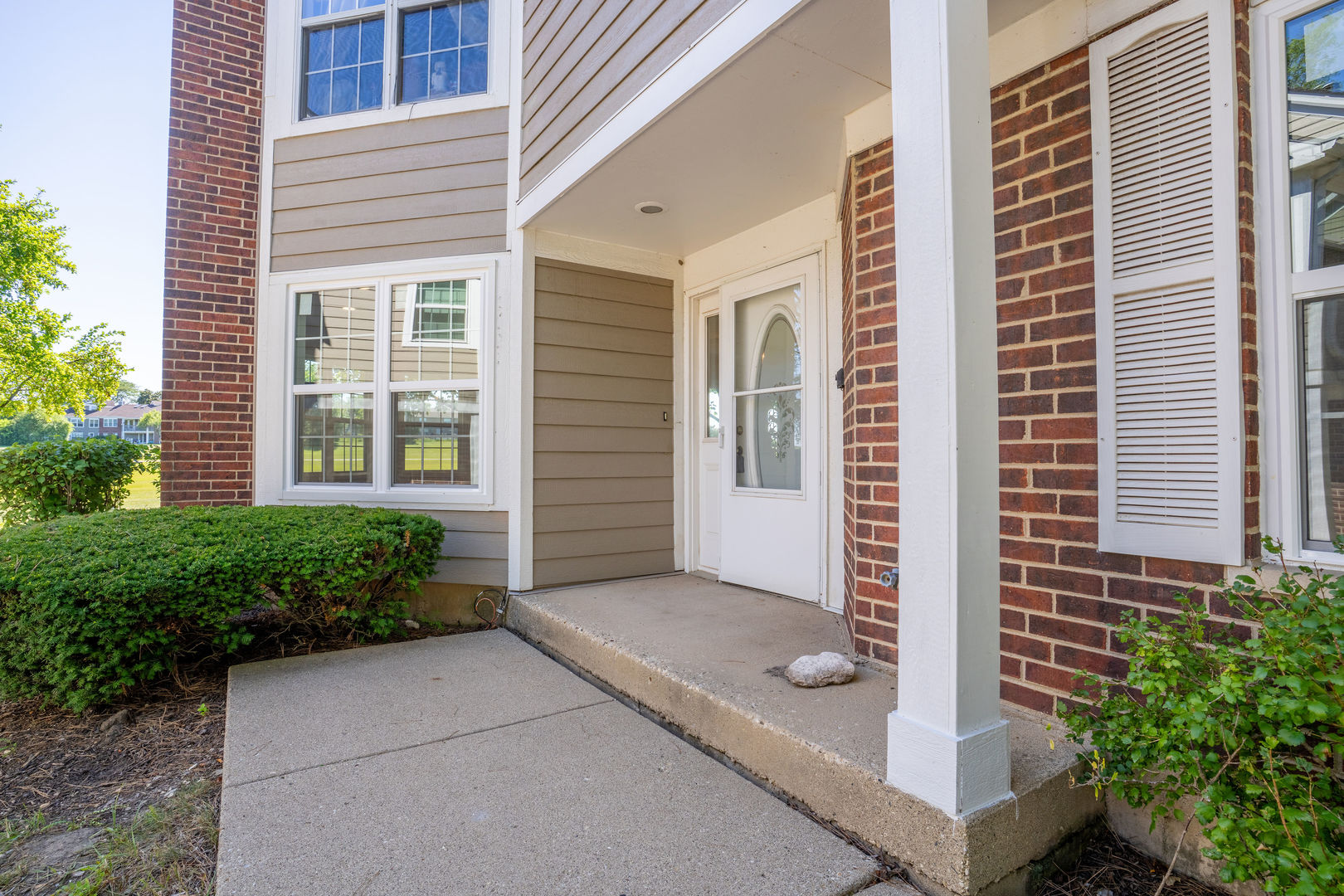 1621 Glengarry Court Unit 1621, Algonquin IL 60102