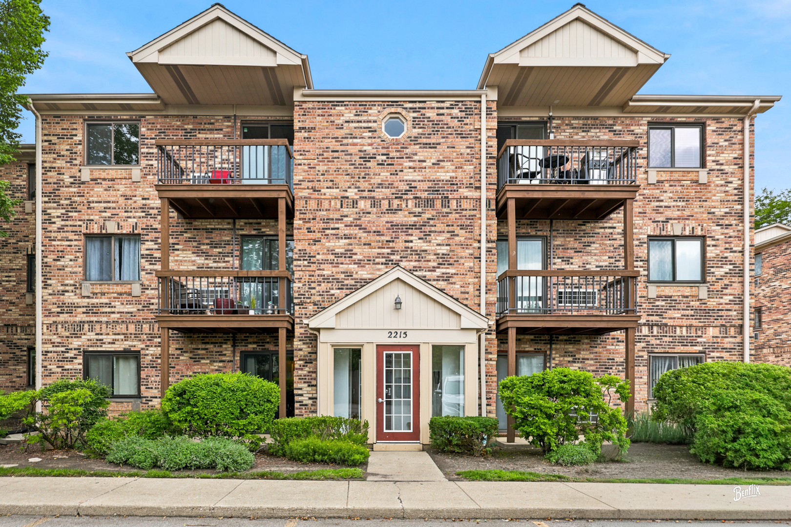 2215 Nichols Road Unit 21F, Arlington Heights IL 60004
