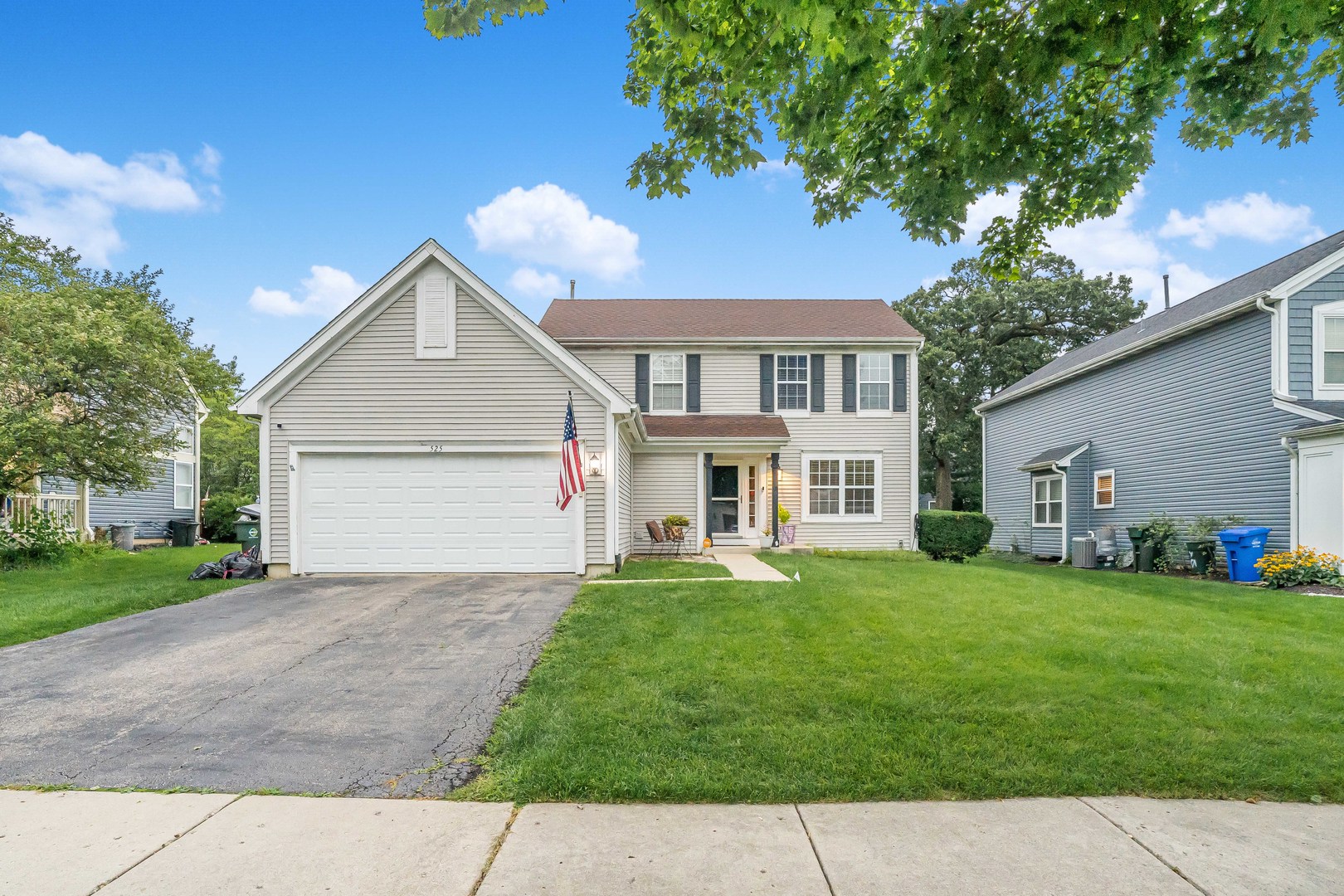 525 Arlington Lane, South Elgin IL 60177