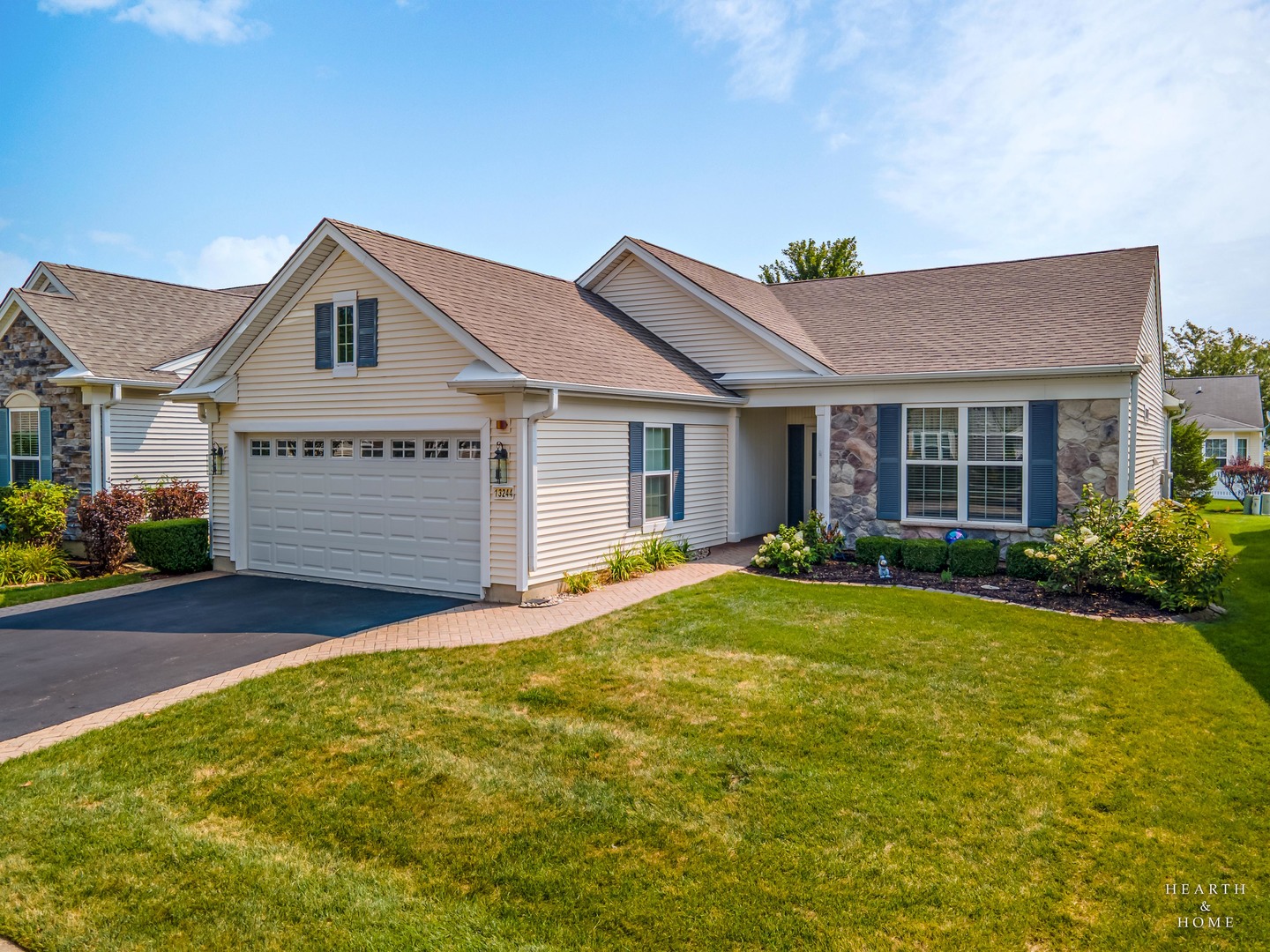 13244 Oakwood Avenue, Huntley IL 60142