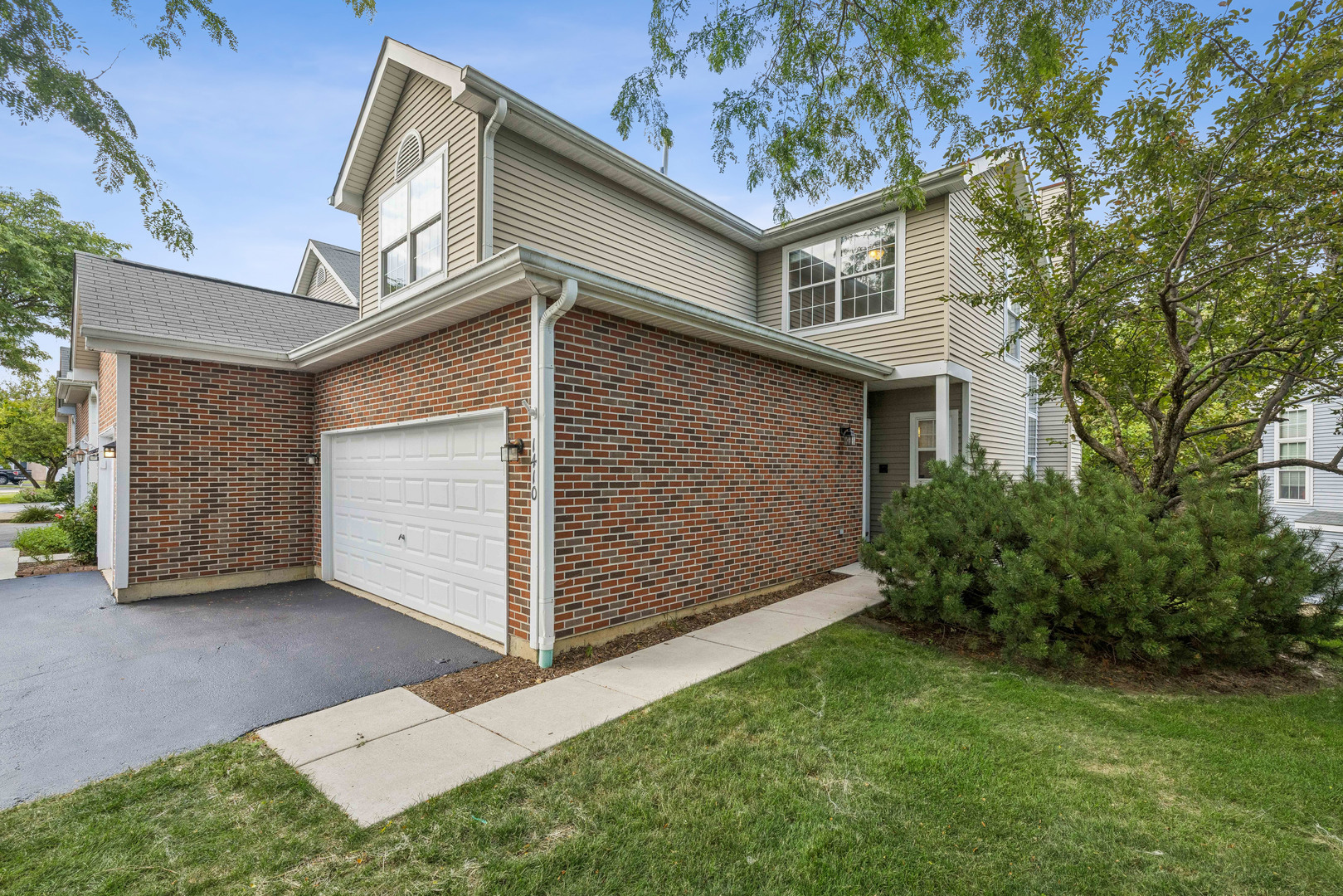 1410 Grandview Court Unit 1410, Algonquin IL 60102