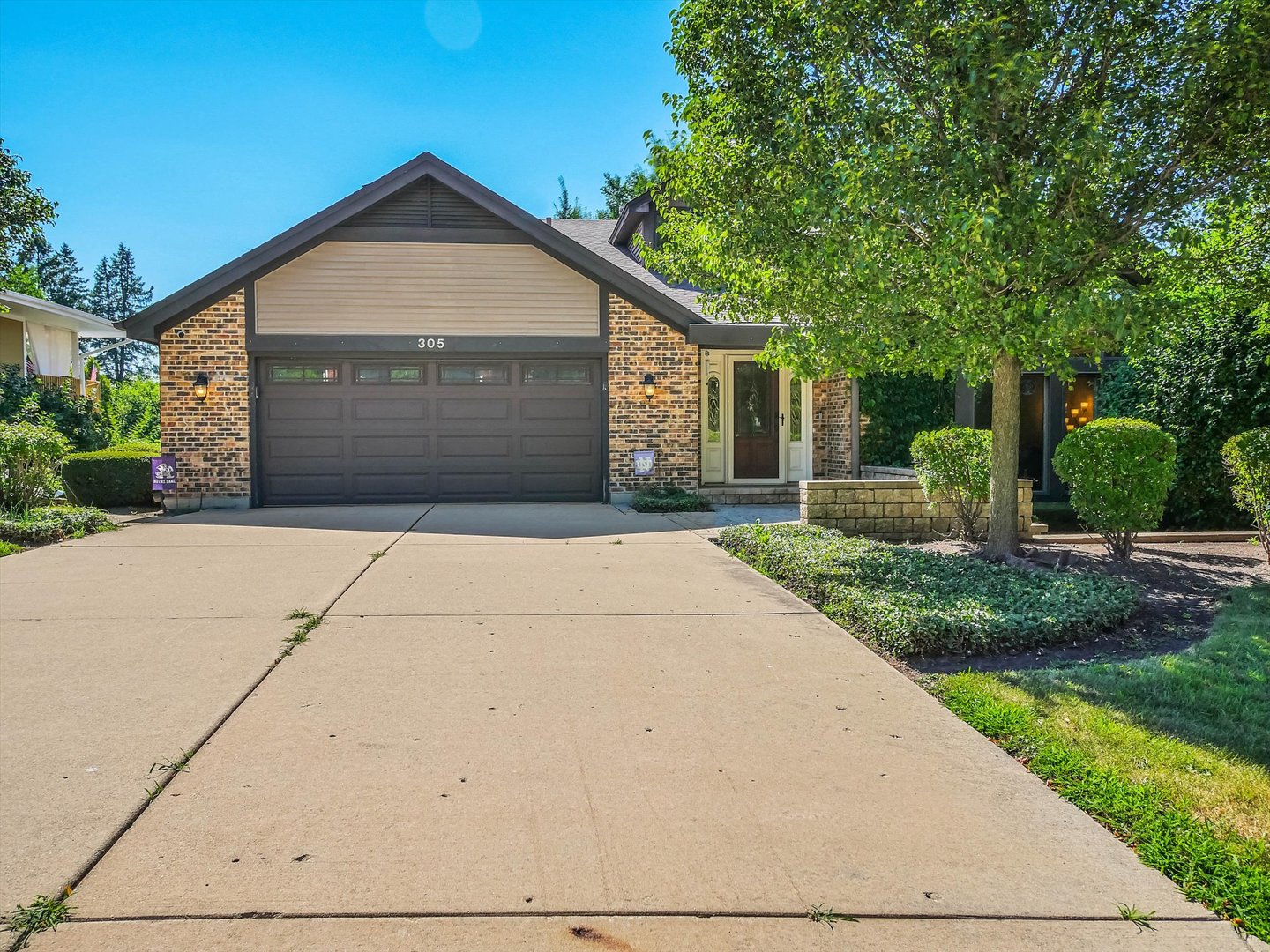 305 N Dale Avenue, Mchenry IL 60050