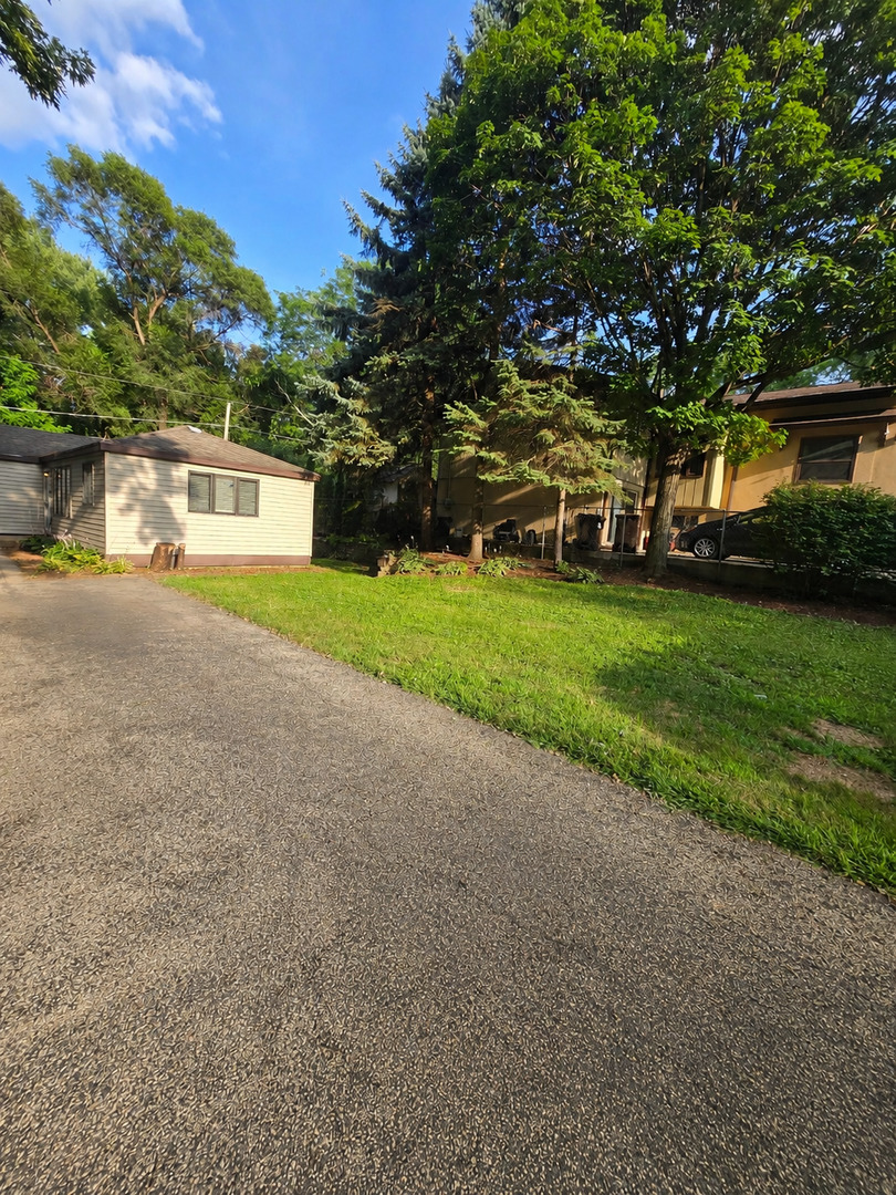 24 John Street, Crystal Lake IL 60014