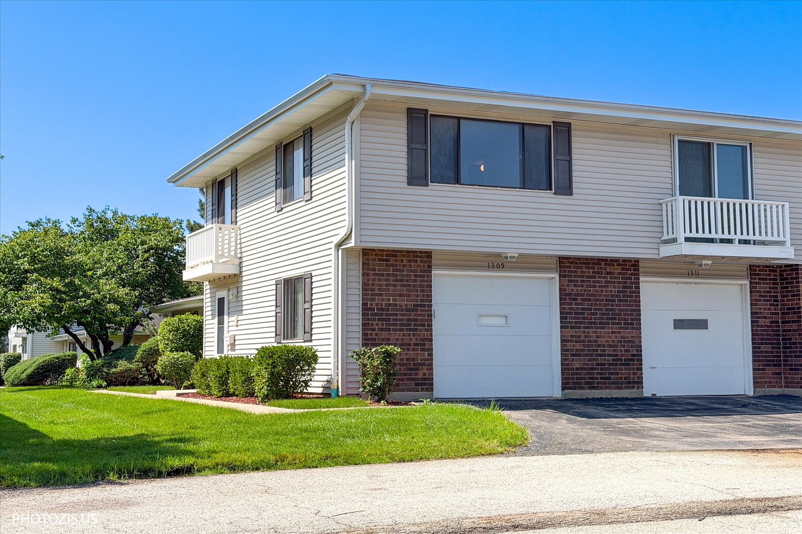 1309 Yarmouth Court Unit 1309, Schaumburg IL 60193