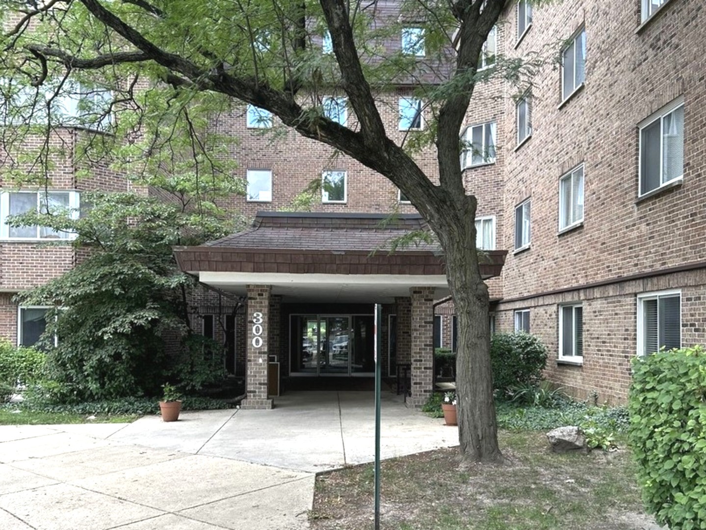 300 Roselle Road Unit 419, Schaumburg IL 60193