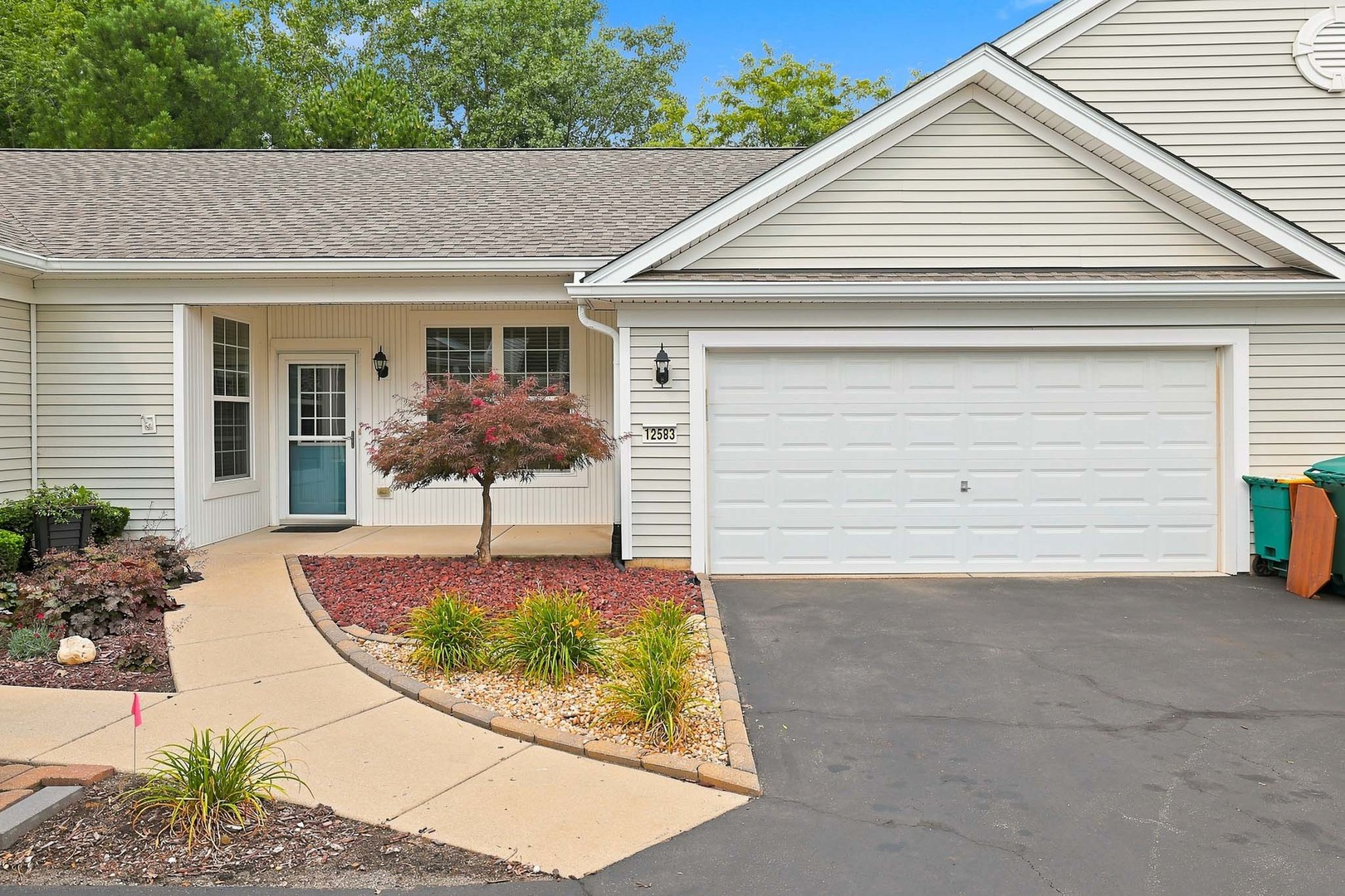 12583 Rock Island Trail, Huntley IL 60142