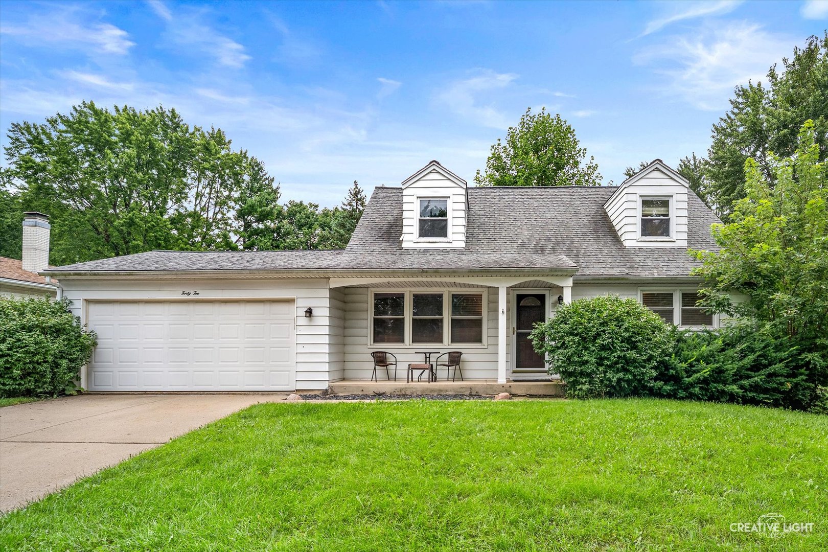 42 Lockman Circle, Elgin IL 60123
