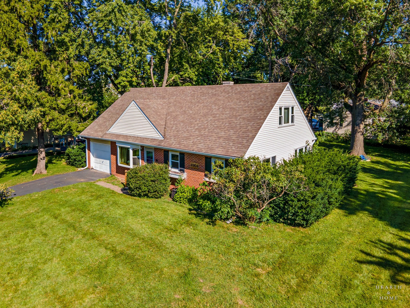 4904 Rose Street, Crystal Lake IL 60014