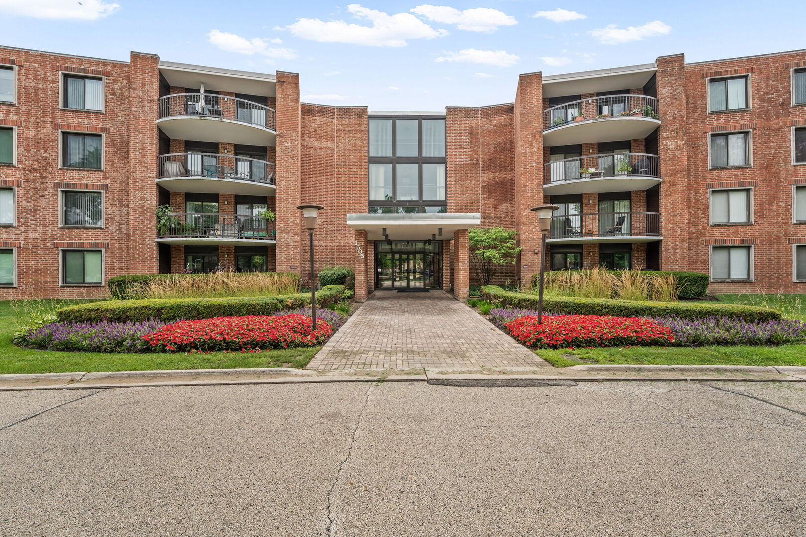 1505 E Central Road Unit 402-A, Arlington Heights IL 60005