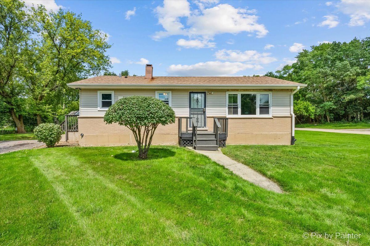 239 Vista Road, Lake Zurich IL 60047