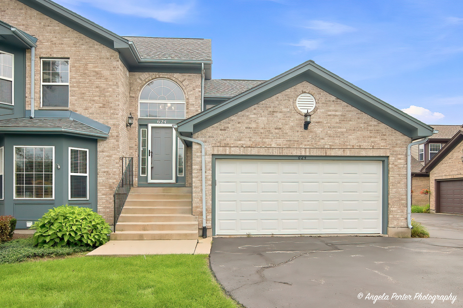 624 Kresswood Drive Unit D, Mchenry IL 60050