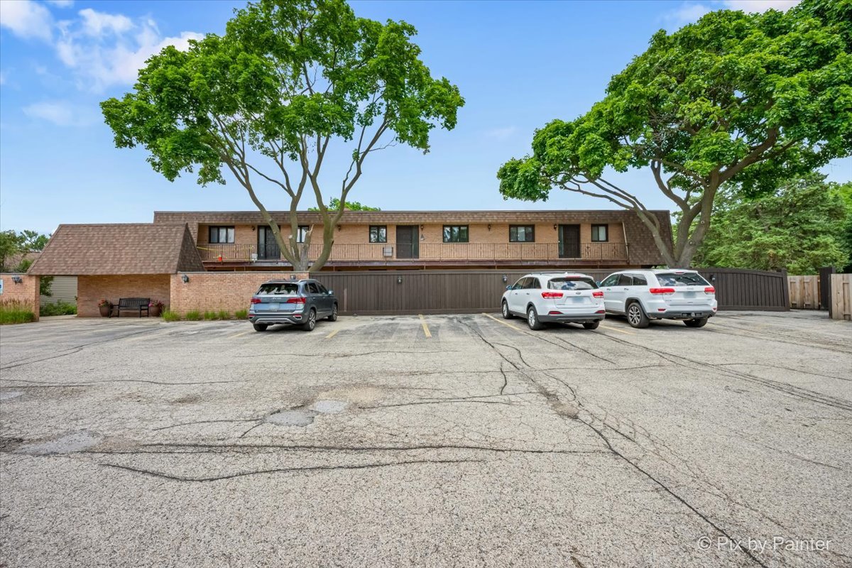 520 E Main Street Unit 1C, Barrington IL 60010