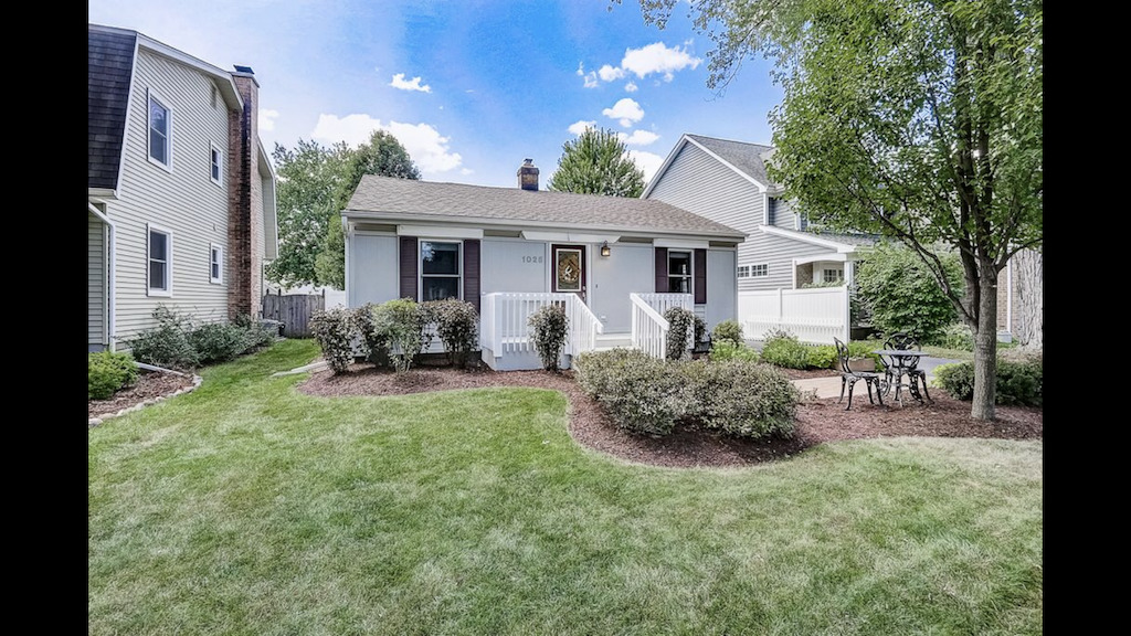 1025 N Main Street, Naperville IL 60563