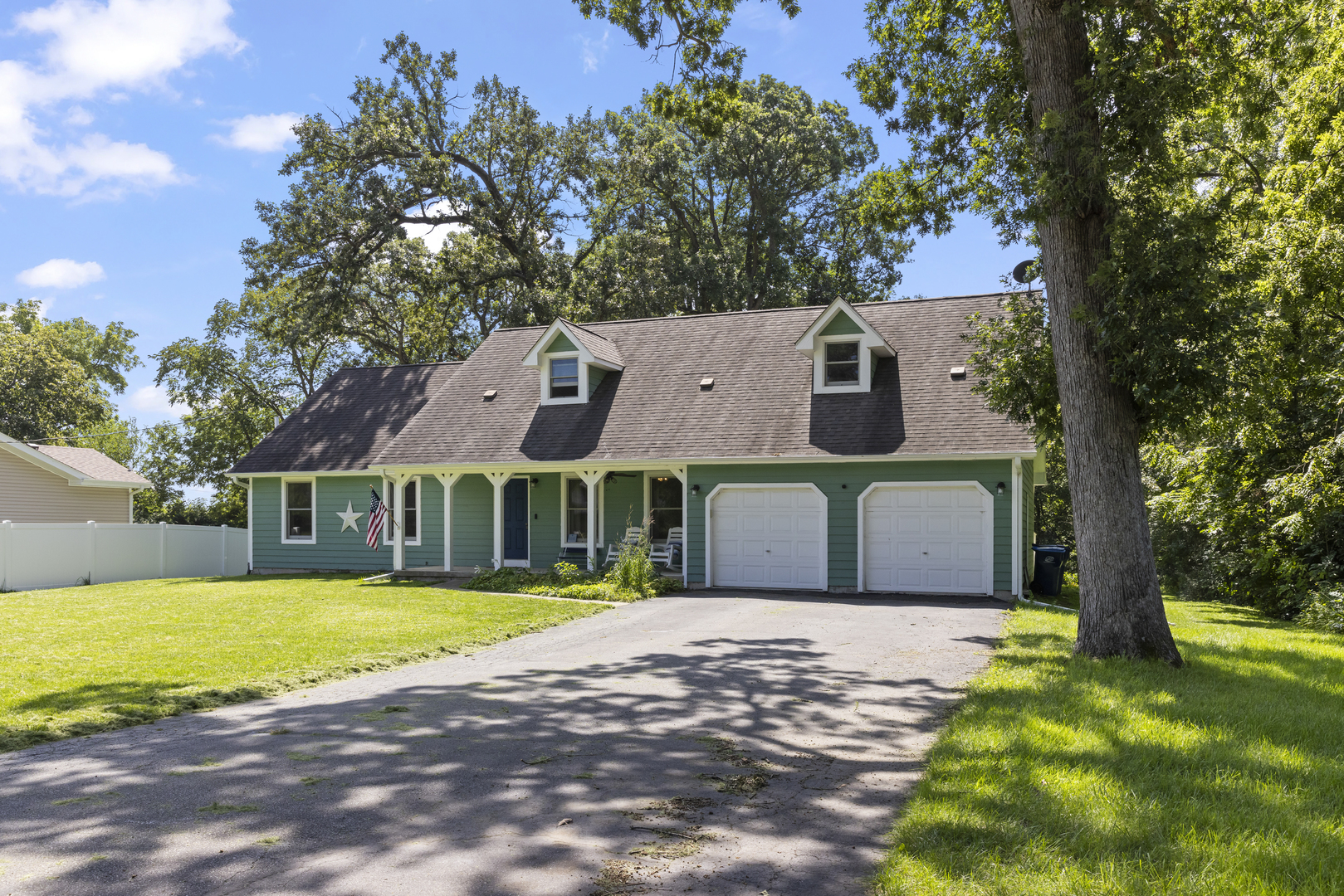 43W753 Oakleaf Drive, Elburn IL 60119