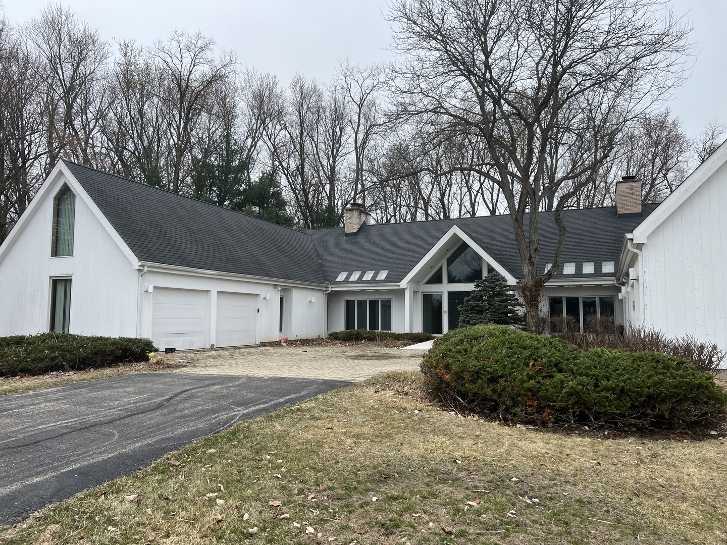 7716 Crystal Springs Road, Crystal Lake IL 60012