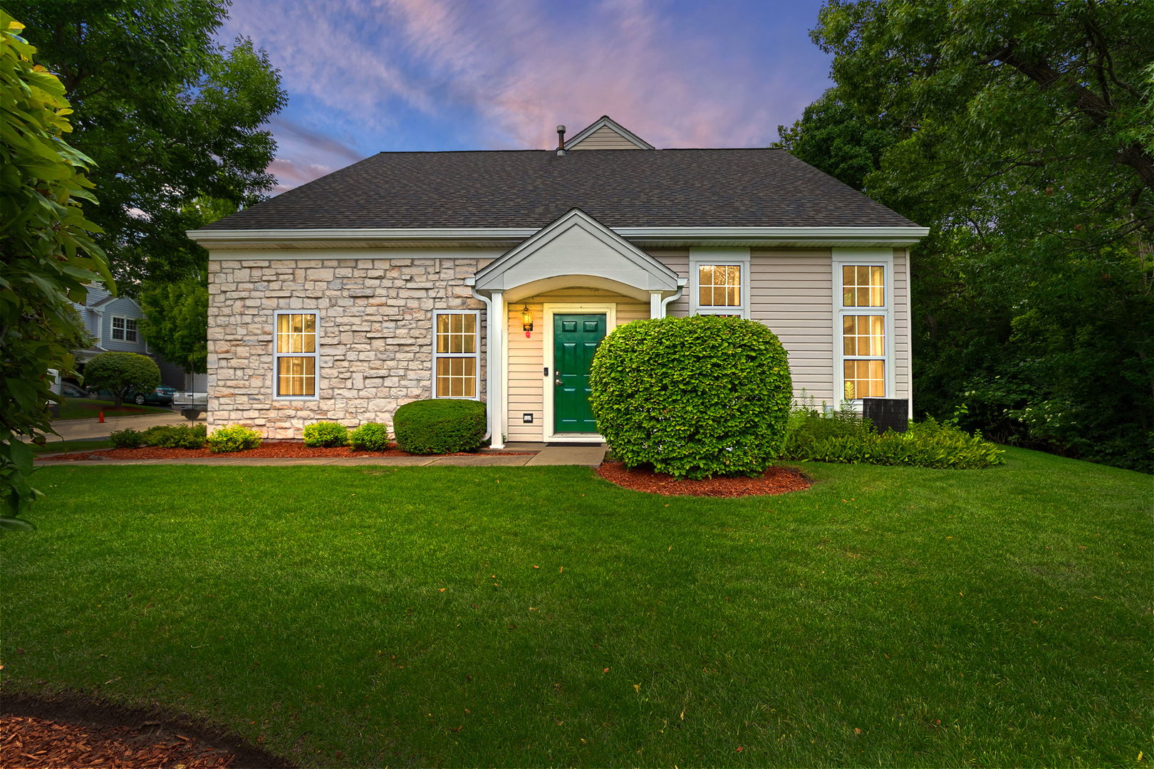 246 Rainier Way, Fox Lake IL 60020