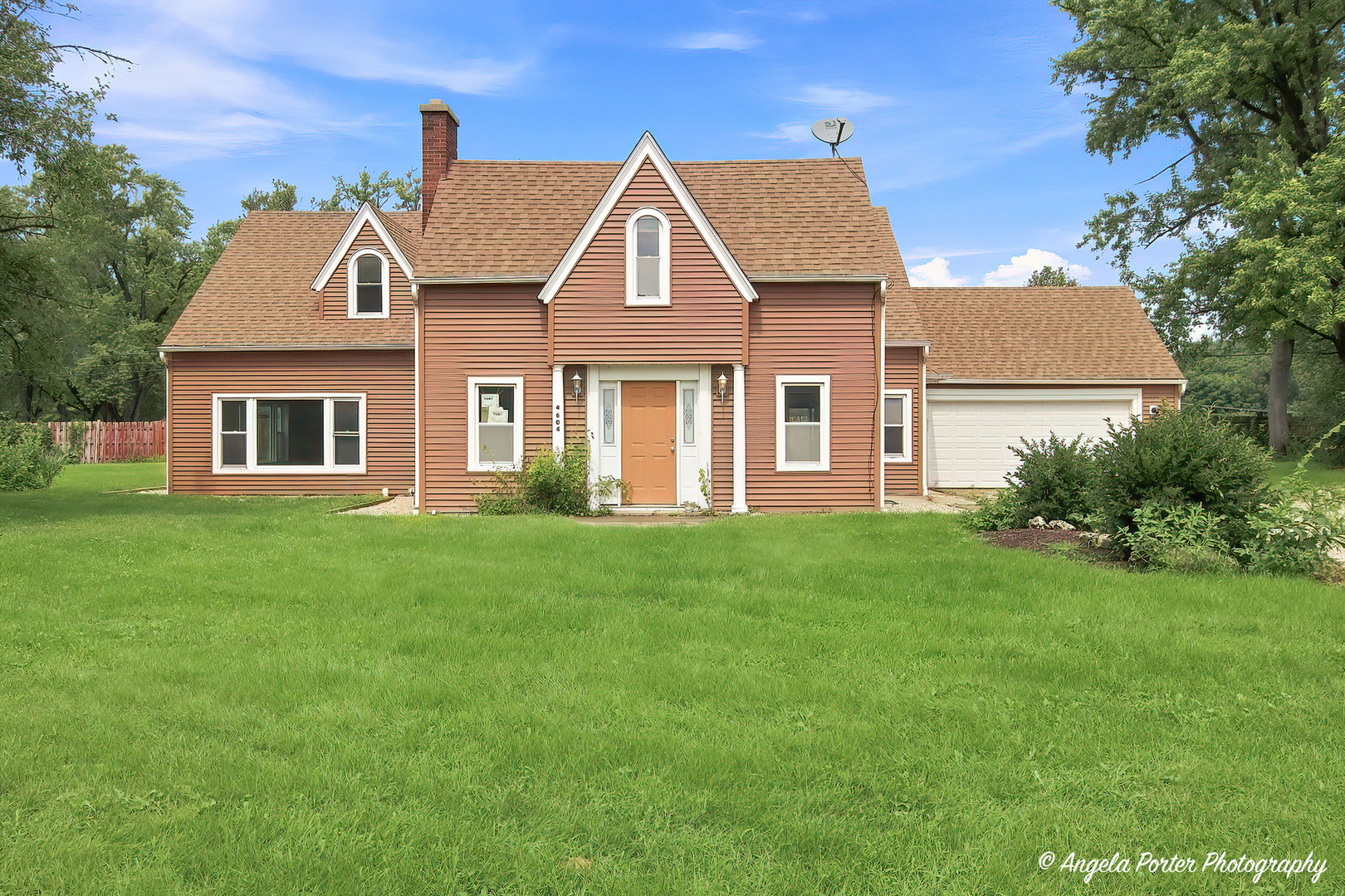 4604 Lakeshore Drive, Mchenry IL 60050