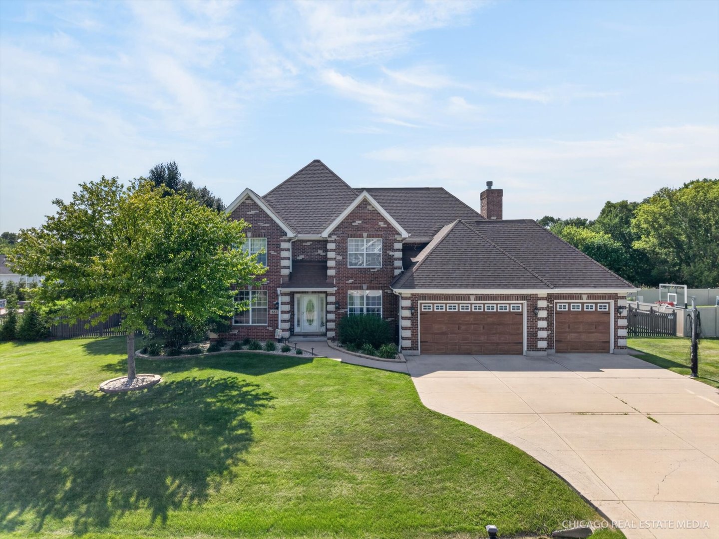 661 Hickman Lane, Woodstock IL 60098