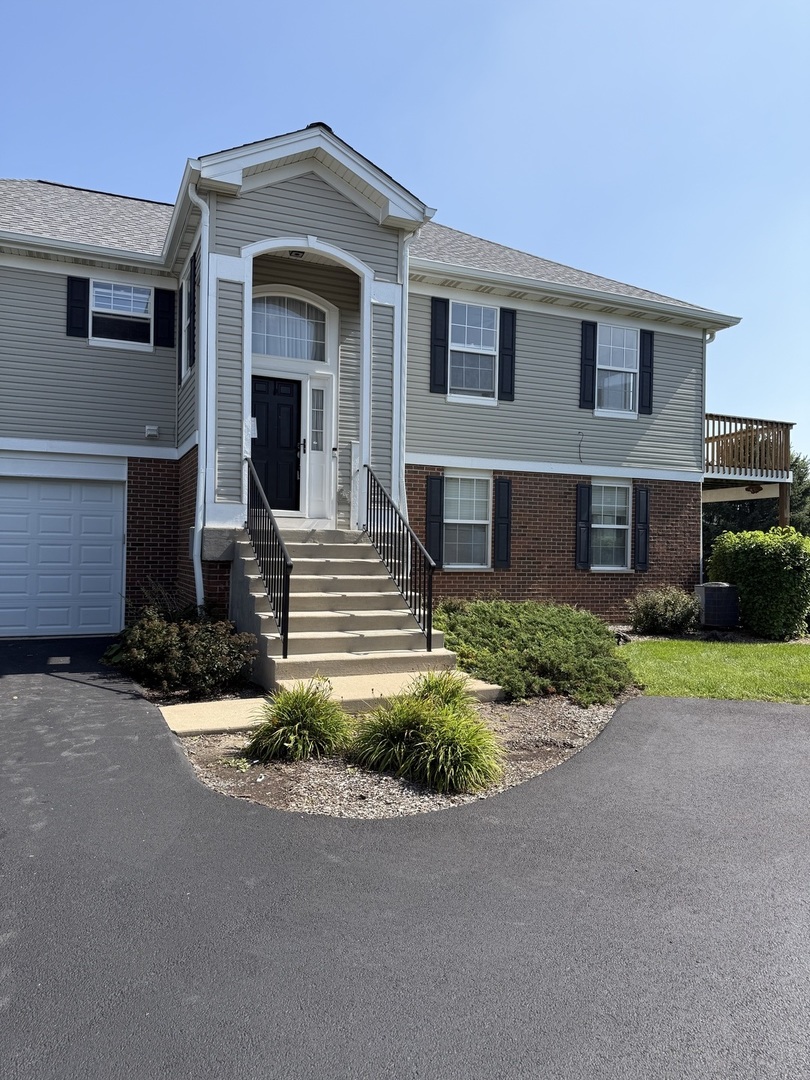 613 Legend Lane Unit 20-4, Mchenry IL 60050