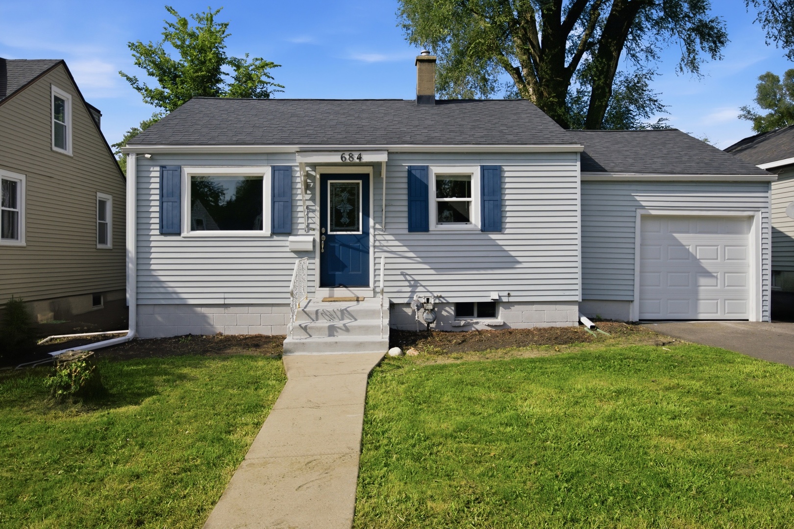 684 Cooper Avenue, Elgin IL 60120