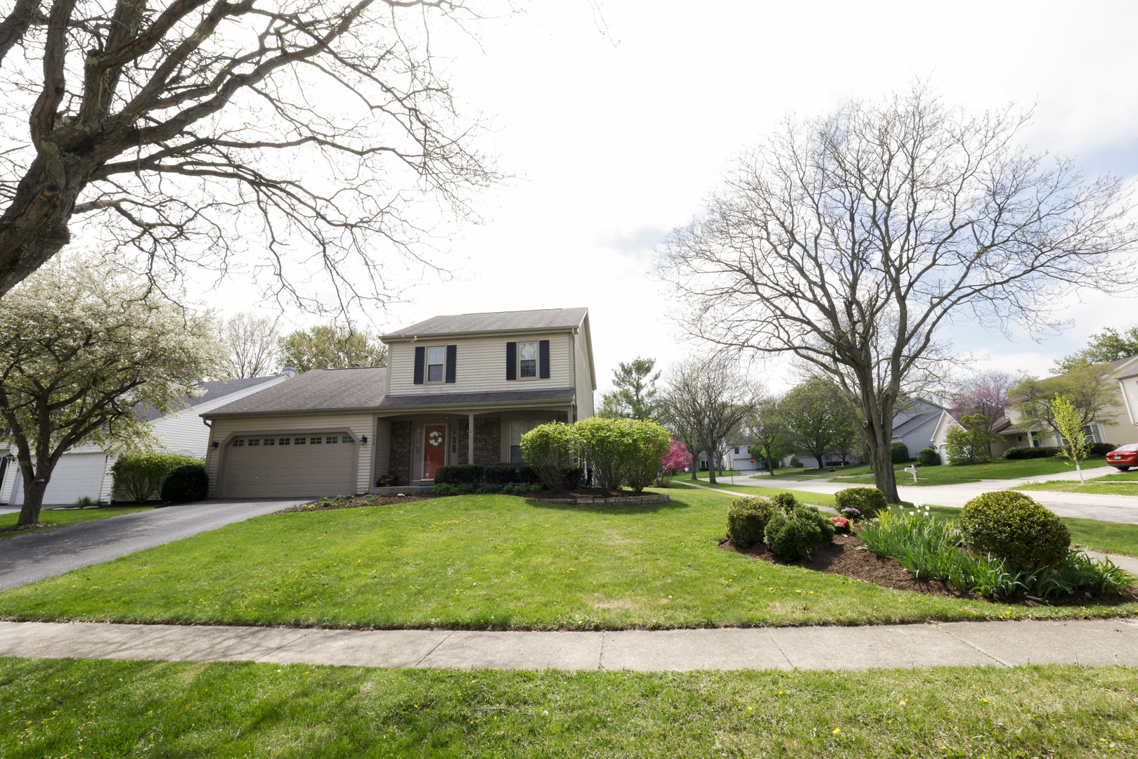 608 Thackeray Lane, Fox River Grove IL 60021