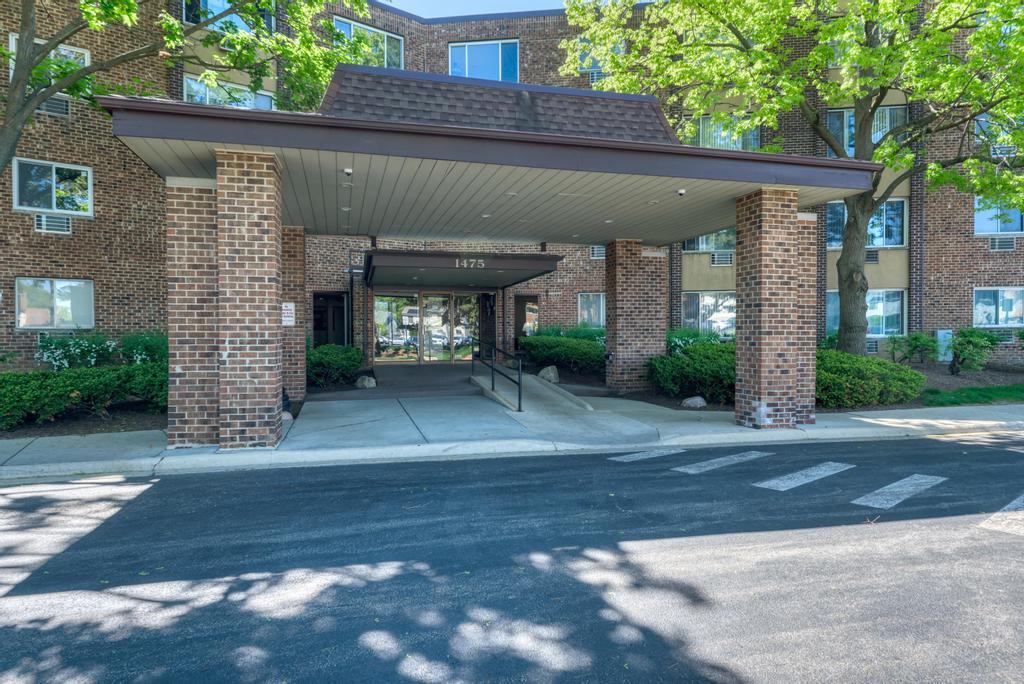 1475 Rebecca Drive Unit 418, Hoffman Estates IL 60169