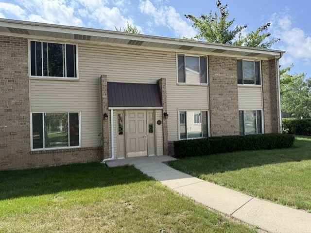 1755 Robin Lane Unit C, Hoffman Estates IL 60194