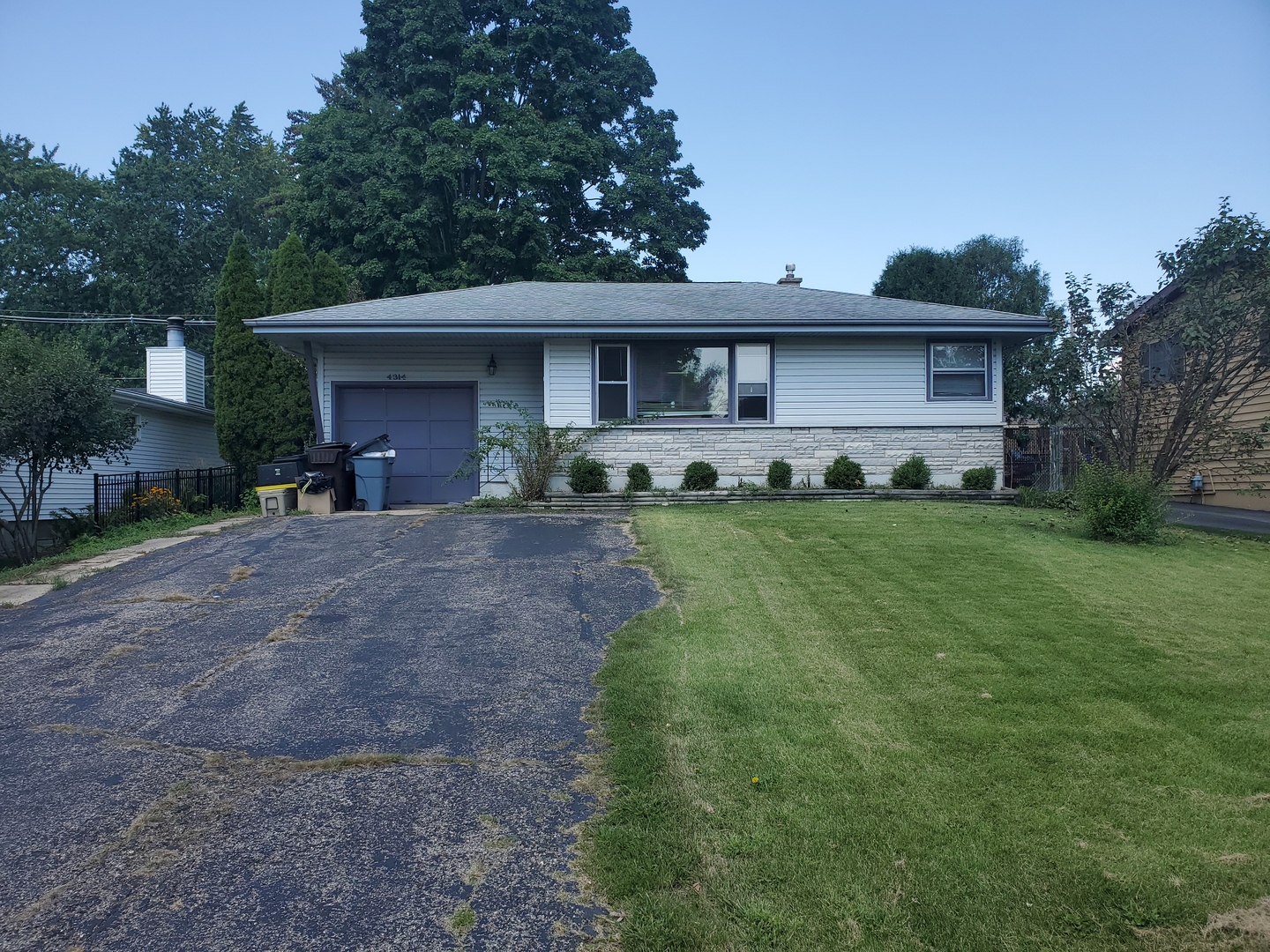 4314 Sioux Lane, Mchenry IL 60050