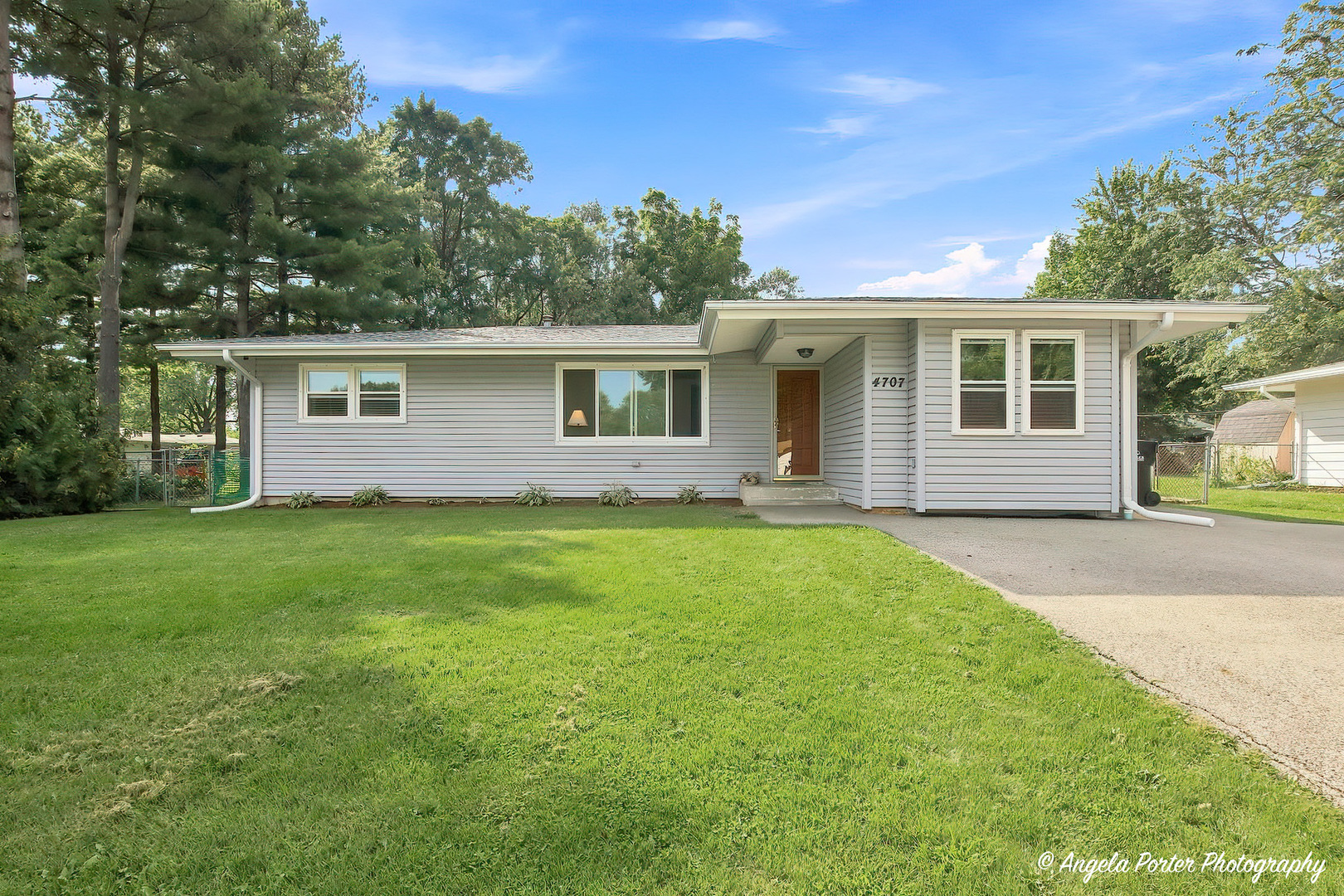 4707 William Street, Mchenry IL 60051
