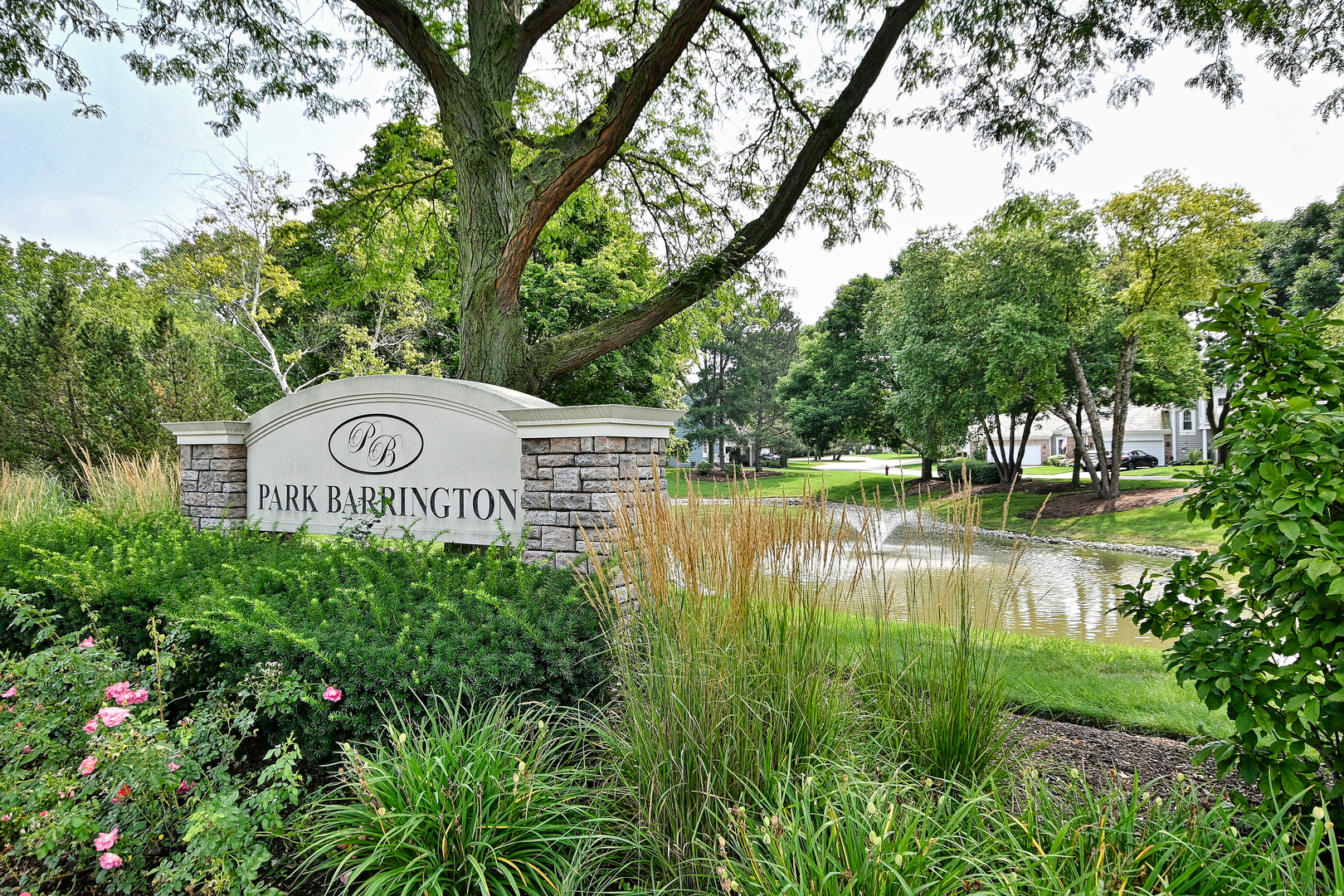452 Park Barrington Drive, Barrington IL 60010