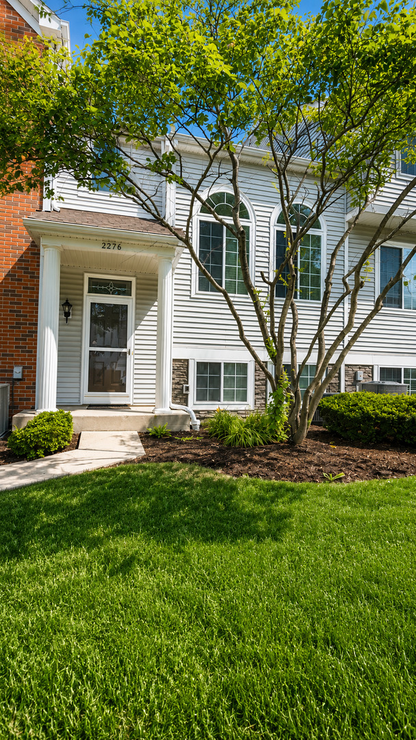 2276 Dawson Lane, Algonquin IL 60102