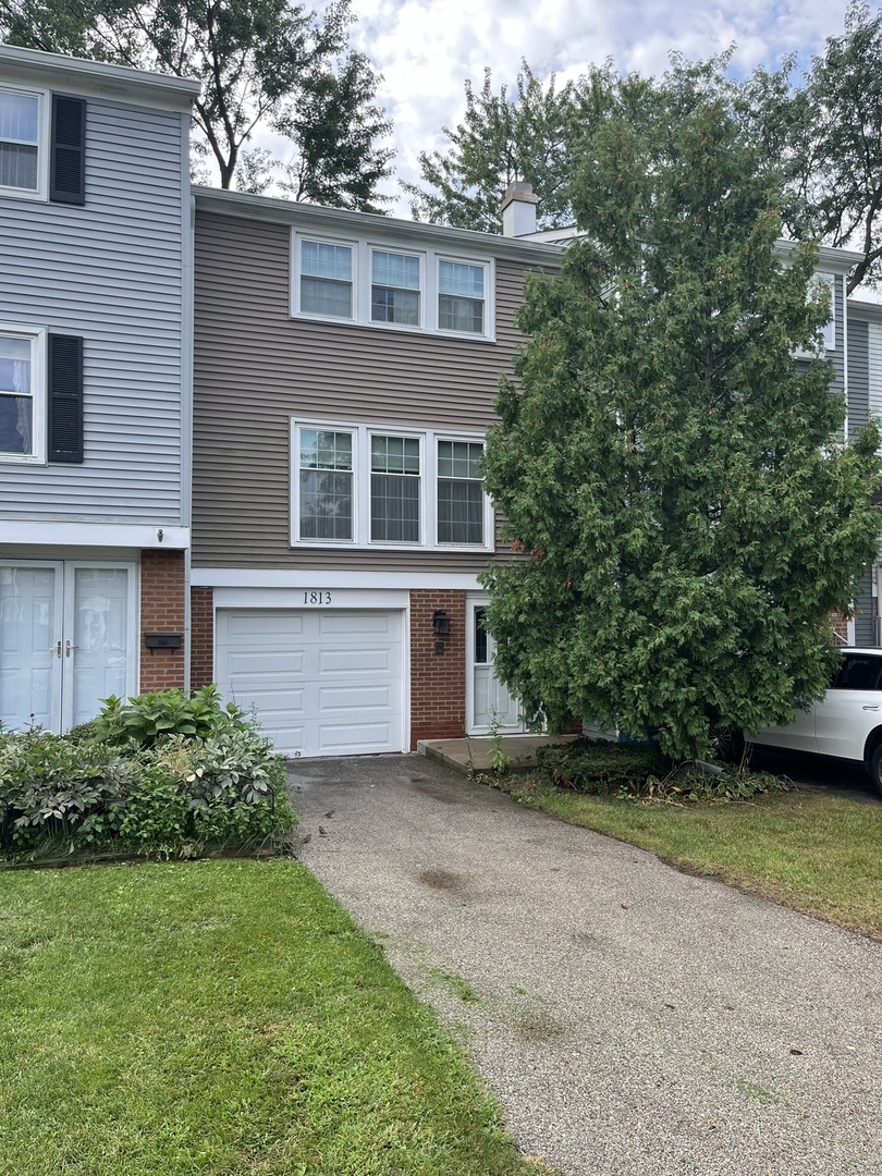 1813 Bromley Court, Schaumburg IL 60194