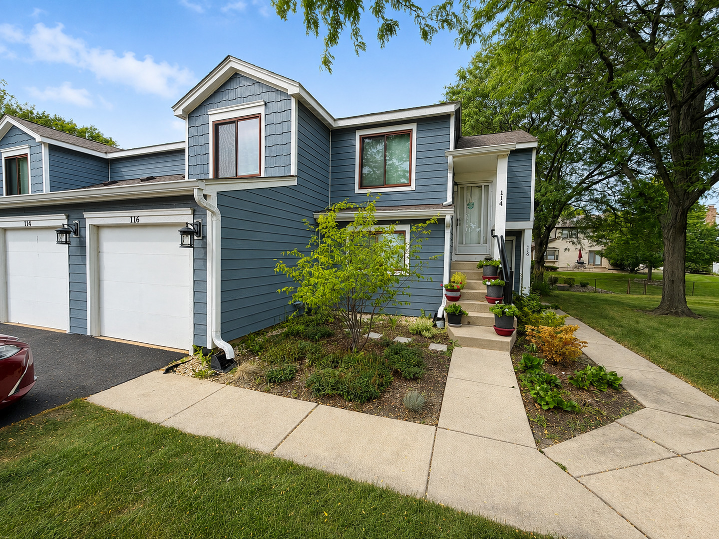 116 Manchester Court Unit 916, Schaumburg IL 60193