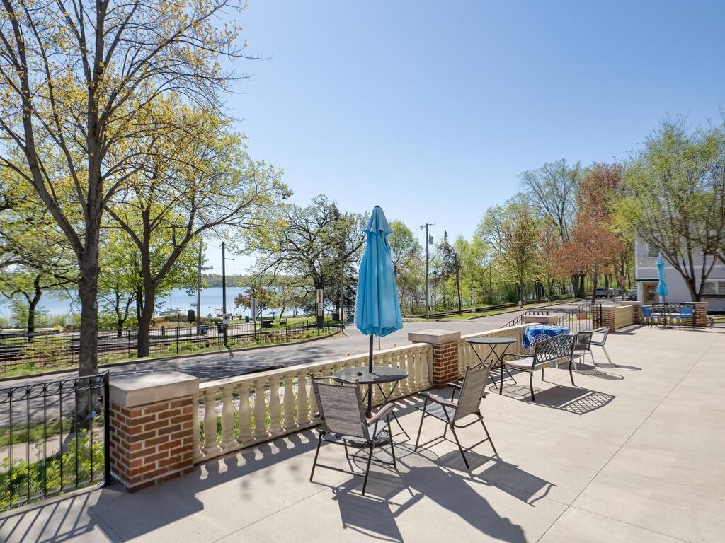 4136 Queen Avenue S Unit 108, Minneapolis MN 55410