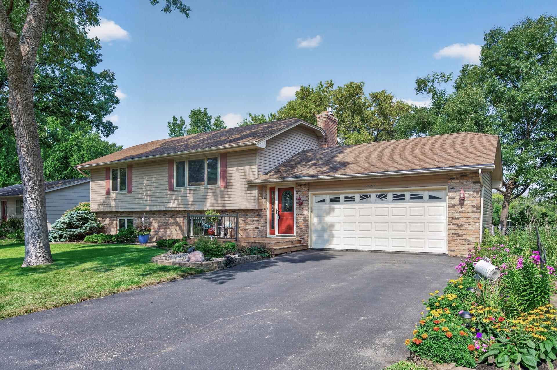 6227 Annapolis Lane N, Maple Grove MN 55311
