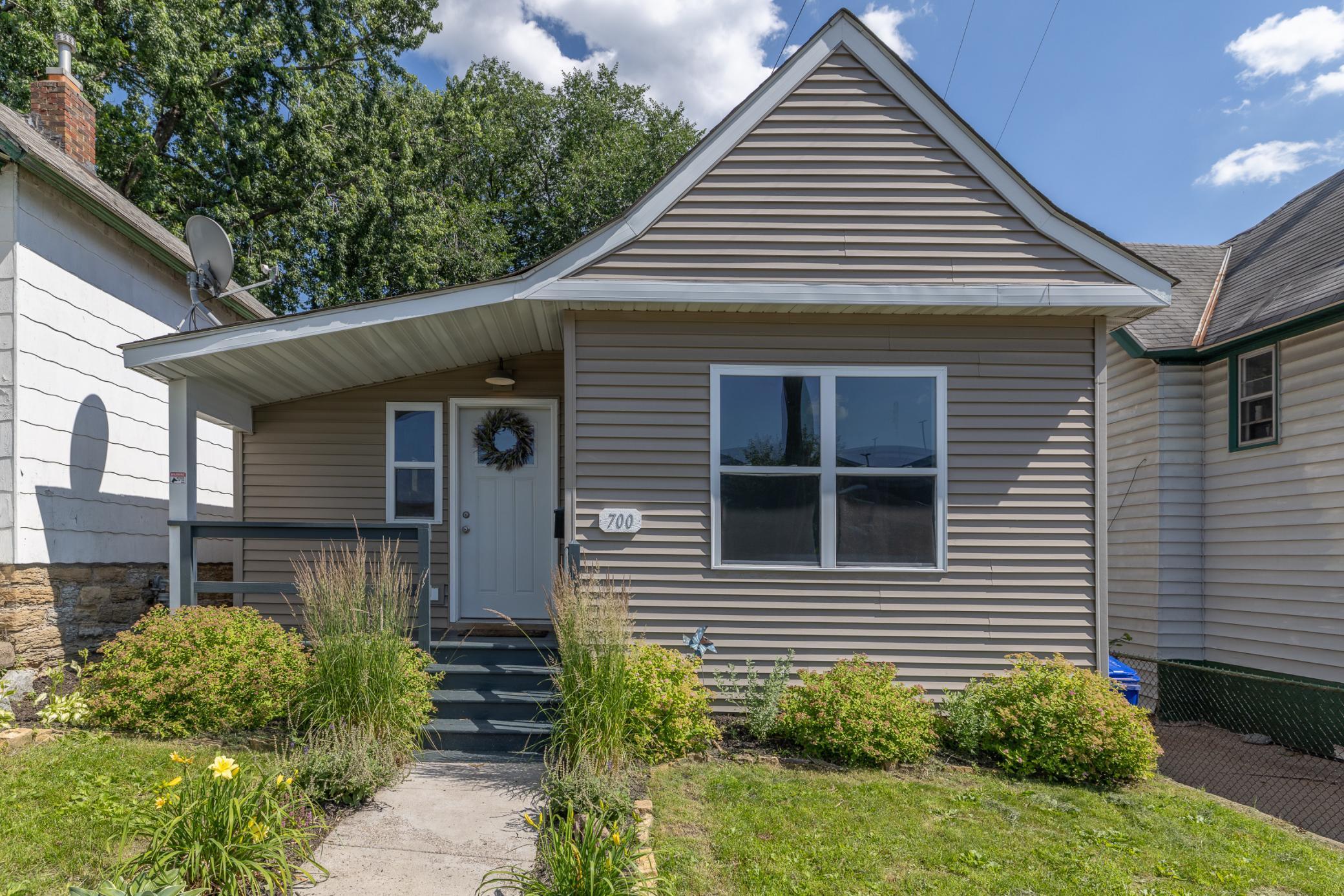 700 6th Street E, Saint Paul MN 55106