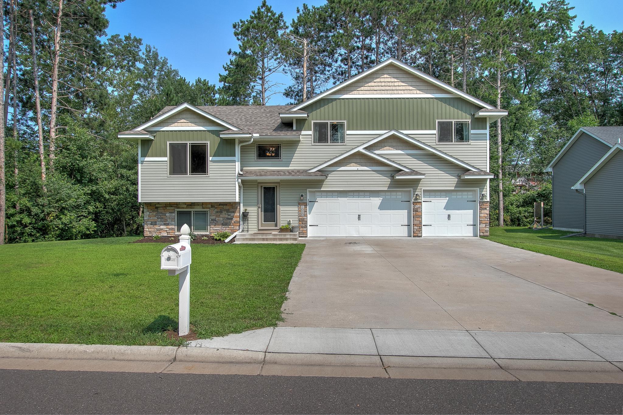 1020 Joy Circle SW, Cambridge MN 55008