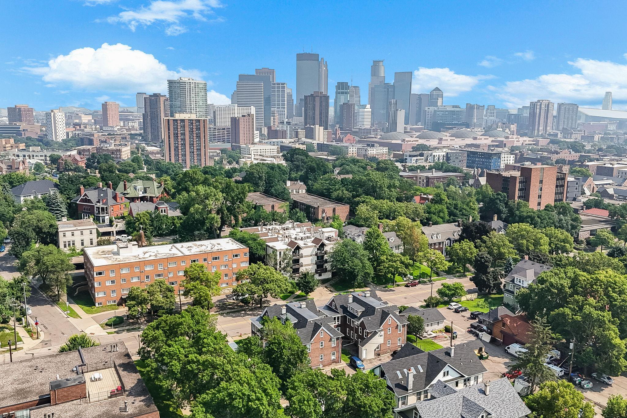 232 W Franklin Avenue Unit 302, Minneapolis MN 55404