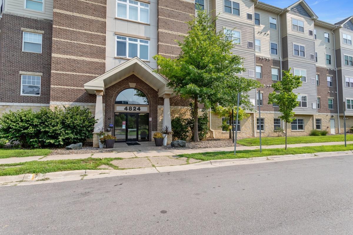 4824 E 53rd Street Unit 509, Minneapolis MN 55417