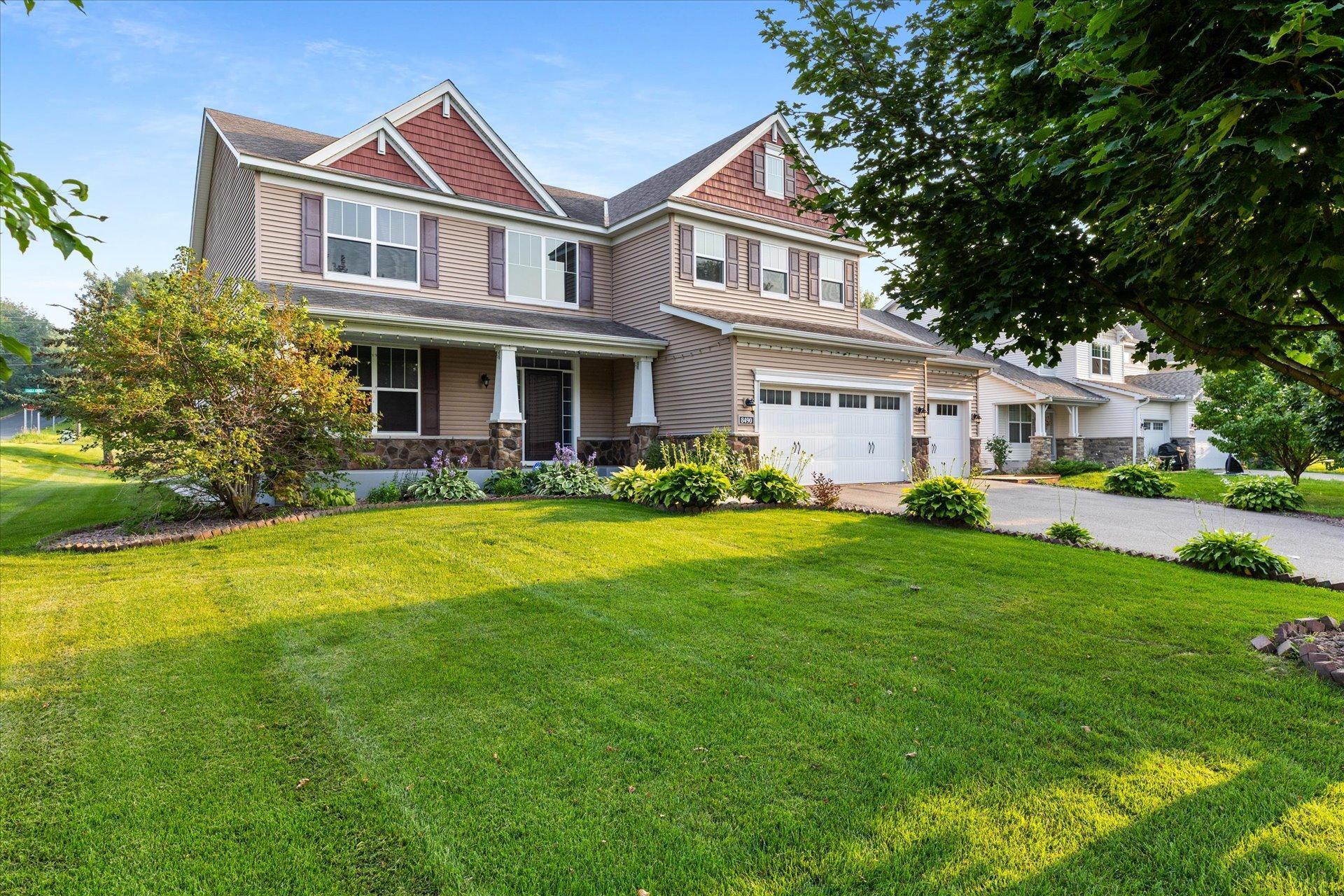 8490 Moraine Circle, Shakopee MN 55379