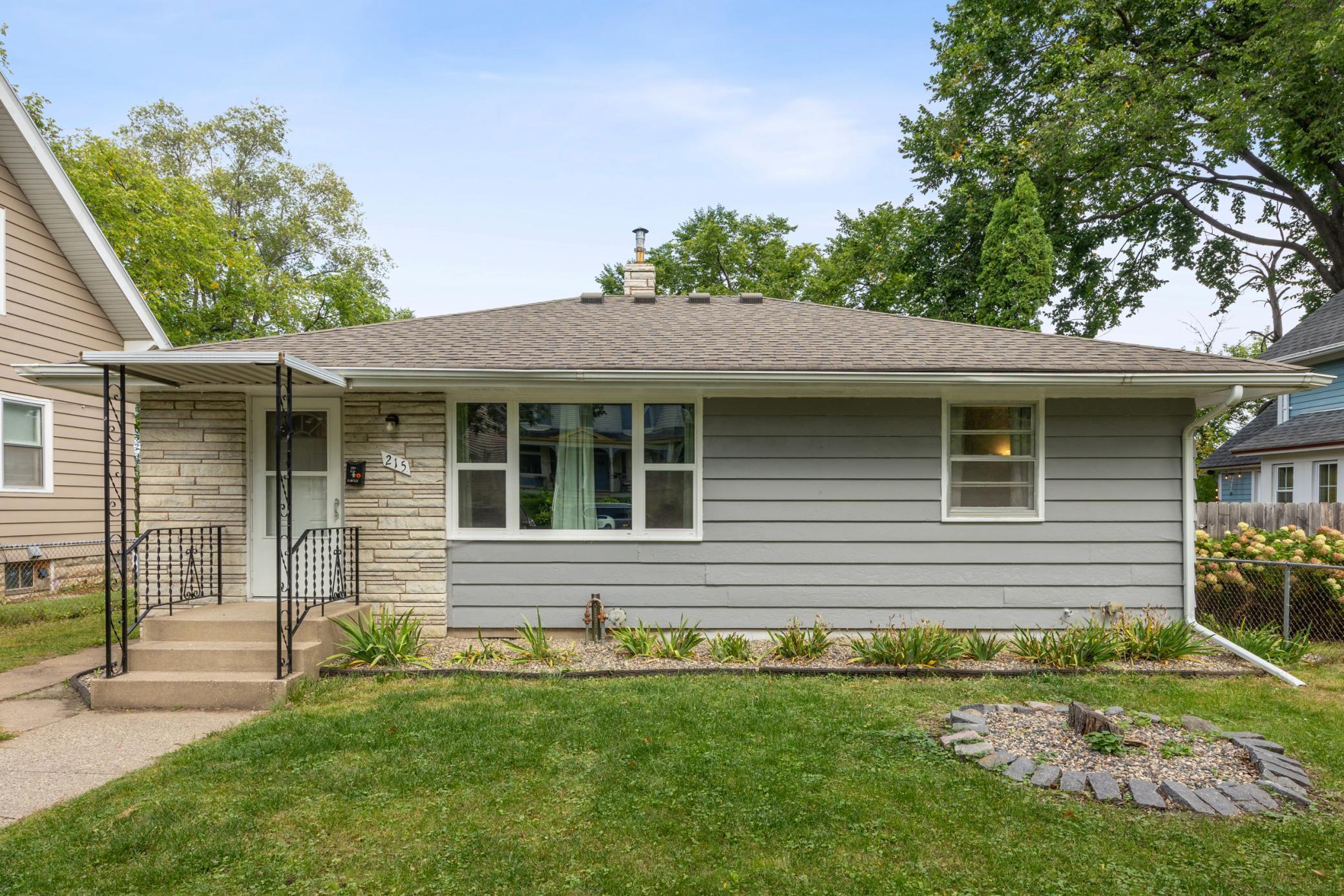 215 Morton Street E, Saint Paul MN 55107