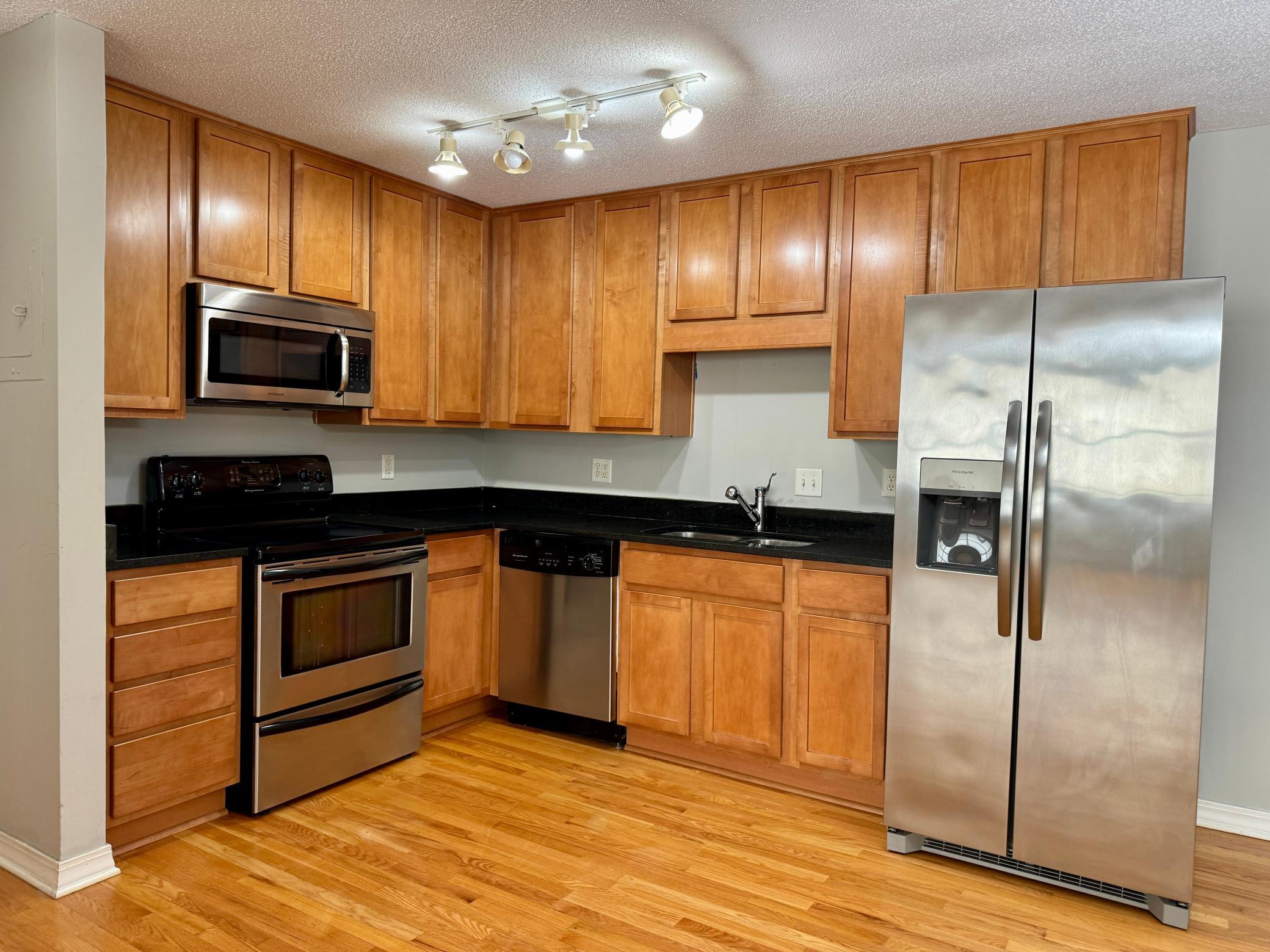 3150 Excelsior Boulevard Unit 211, Minneapolis MN 55416