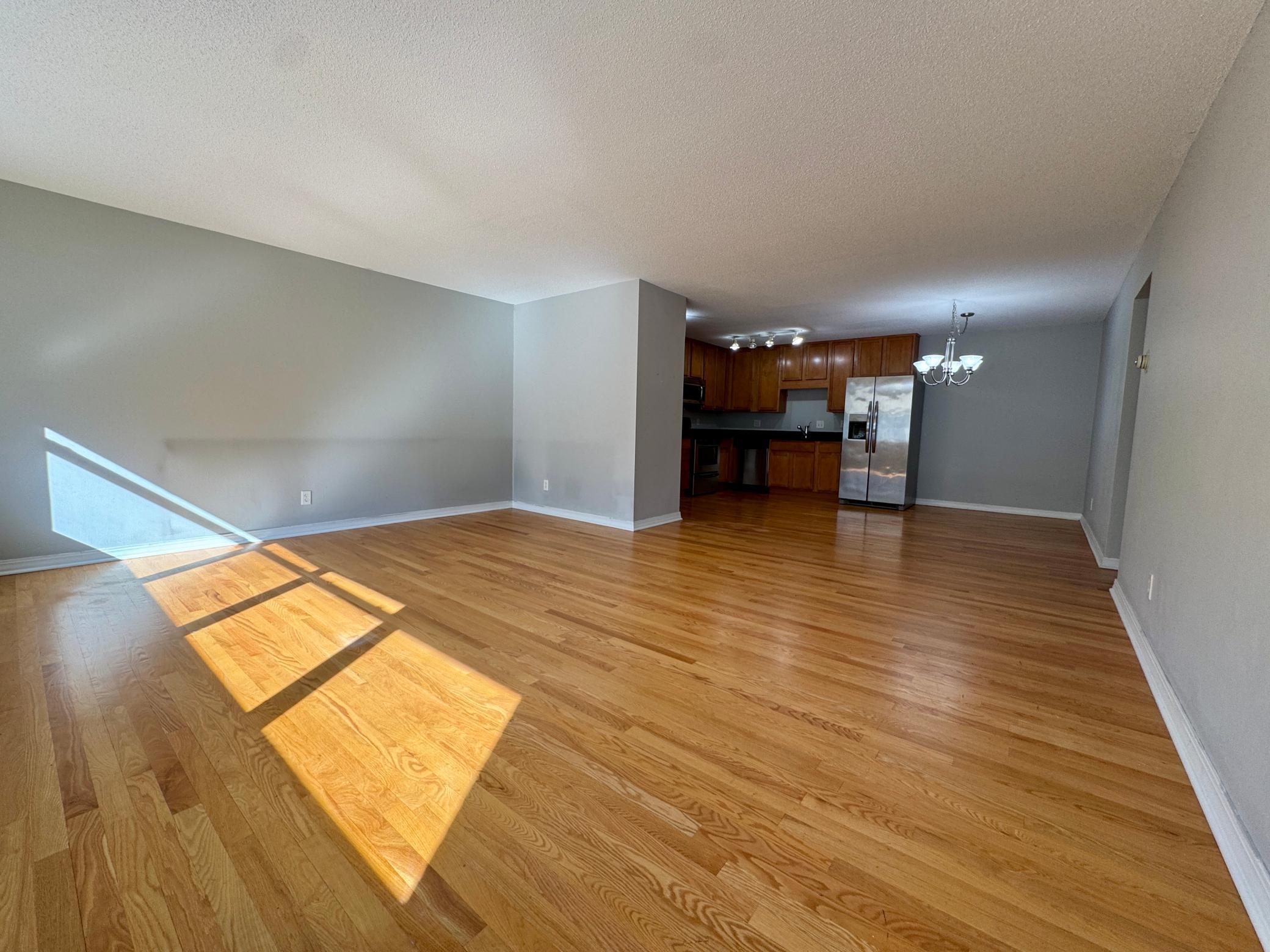 3150 Excelsior Boulevard Unit 211, Minneapolis MN 55416