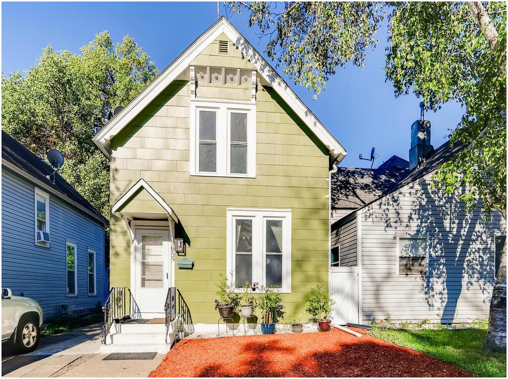 955 Bradley Street, Saint Paul MN 55130