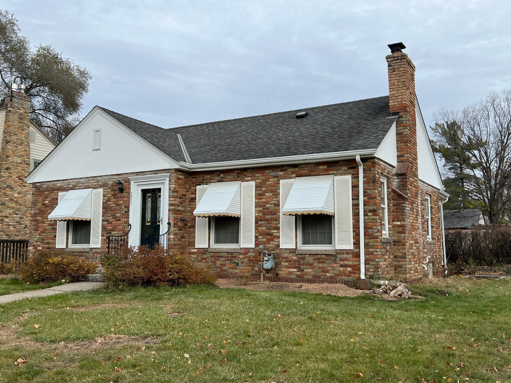 590 Cretin Avenue S, Saint Paul MN 55116