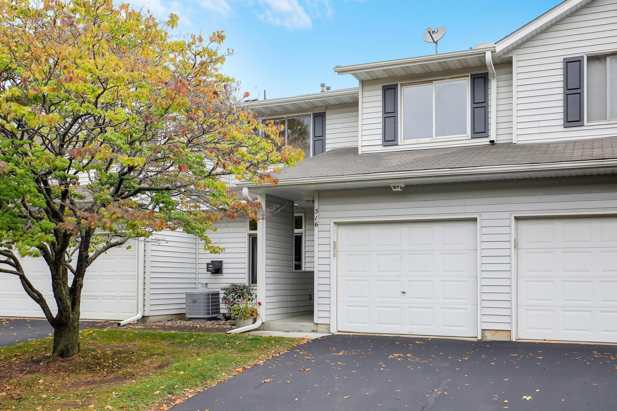 516 Roundhouse Street, Shakopee MN 55379