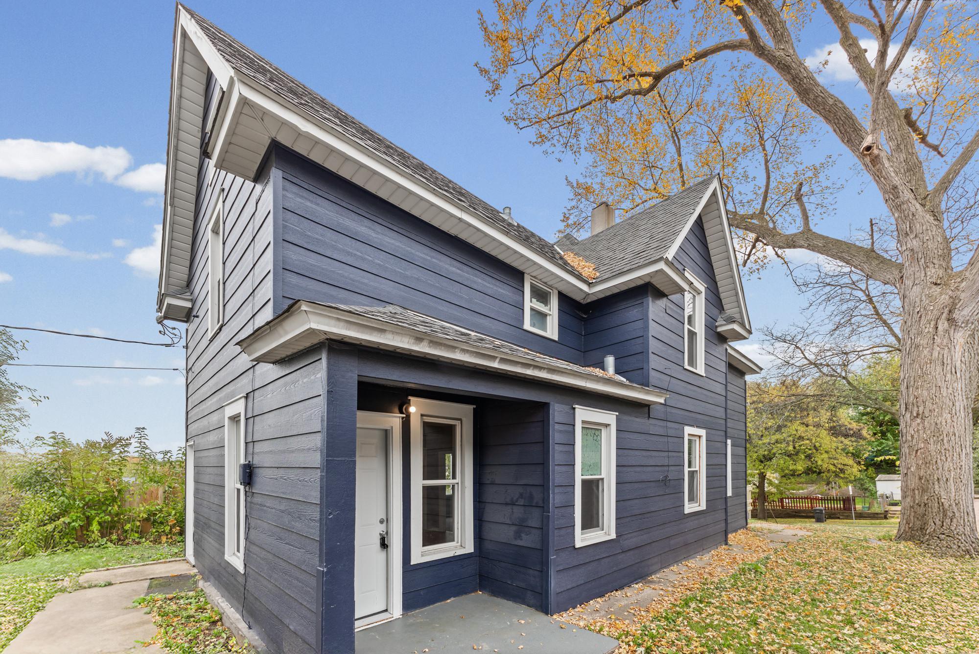 137 Cayuga Street, Saint Paul MN 55117