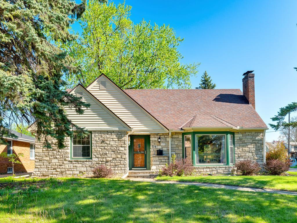775 Wheelock Parkway E, Saint Paul MN 55106